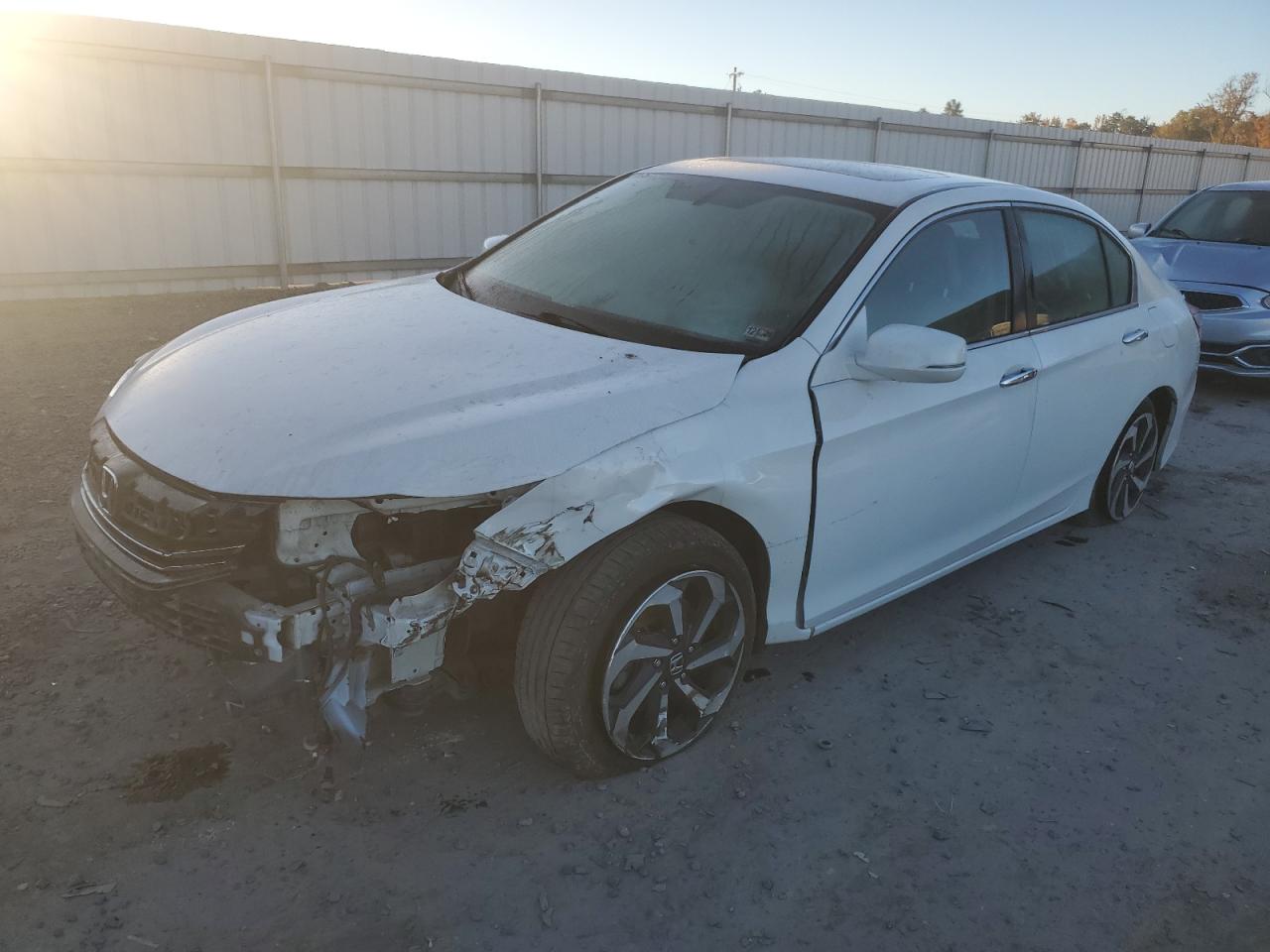 2016 Honda Accord VIN 1HGCR2F89GA035489