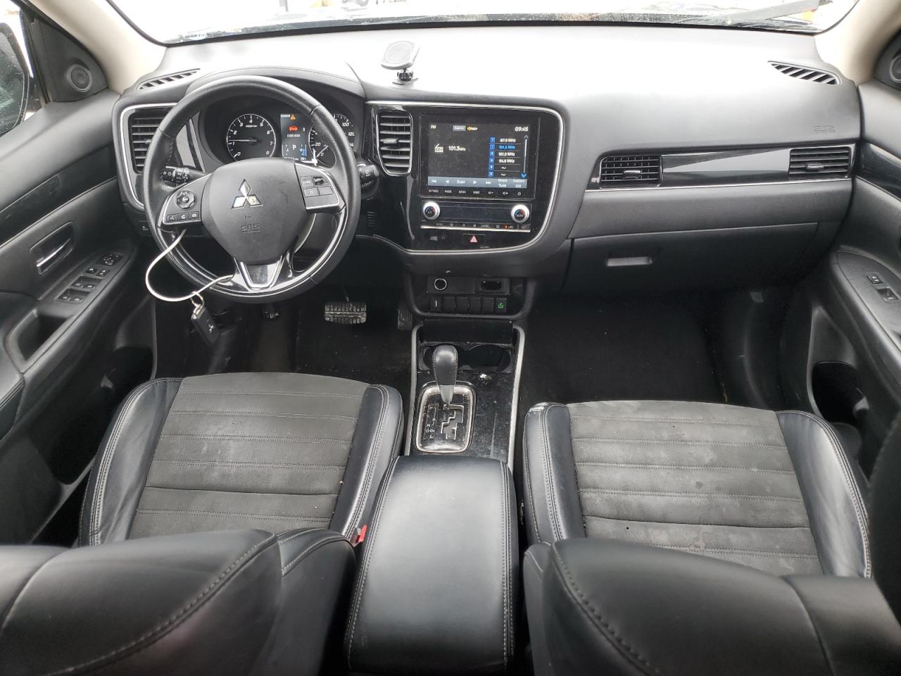 2020 Mitsubishi Outlander VIN JA4AZ3A3XLZ044506 Copart auction photo, front end damage thumbnail 8