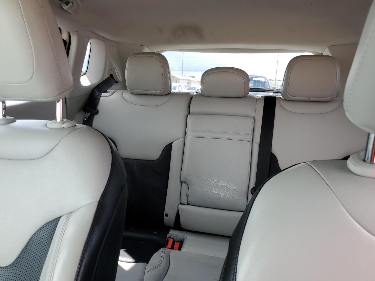 2018 Jeep Compass VIN 3C4NJCCB1JT358181 Copart auction photo, water/flood damage thumbnail 10