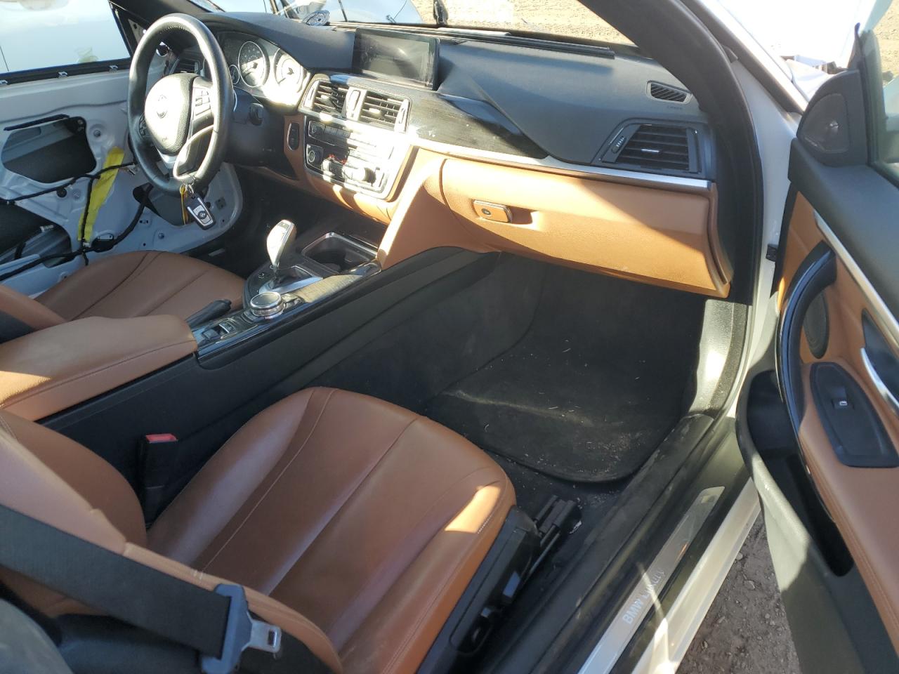 2015 BMW 4er VIN WBA3V9C55F5A78621 Copart auction photo, side / minor dent/scratches damage thumbnail 8