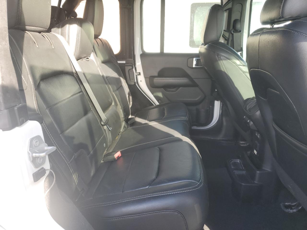 2018 Jeep Wrangler VIN 1C4HJXEG0JW299986 Copart auction photo, water/flood damage thumbnail 11