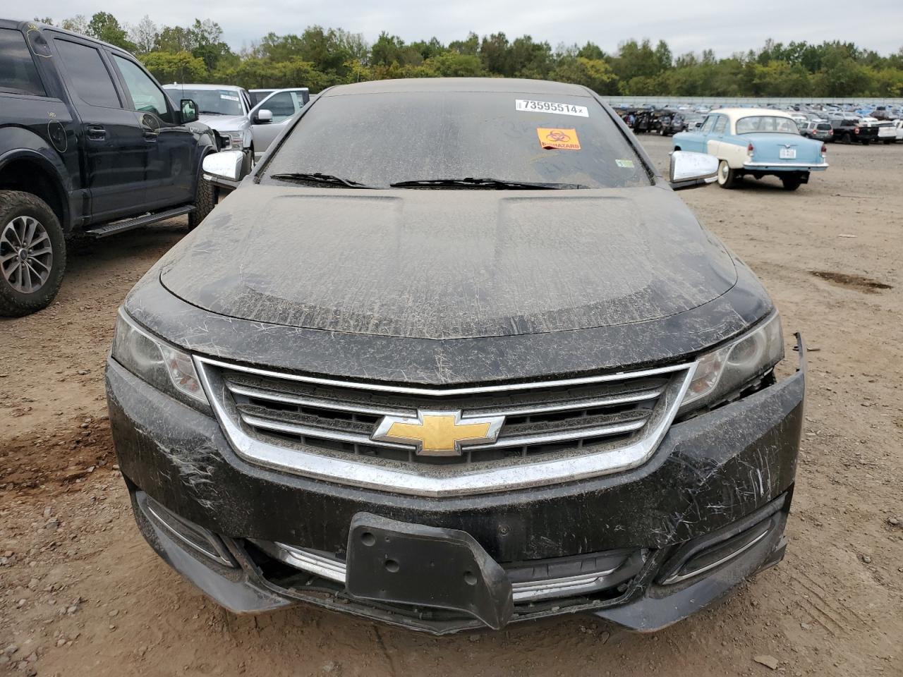 2019 Chevrolet Impala VIN 2G1105S38K9135205 Copart auction photo, biohazard/chemical / front end damage thumbnail 5