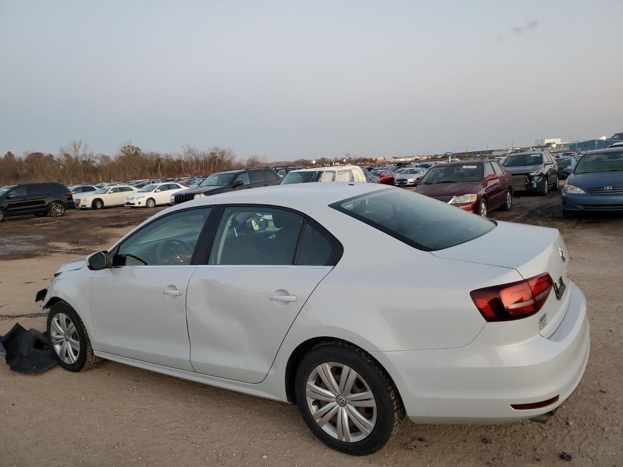 2017 Volkswagen Jetta VIN 3VW2B7AJ1HM335454 Copart auction photo, front end / frame damage damage thumbnail 2