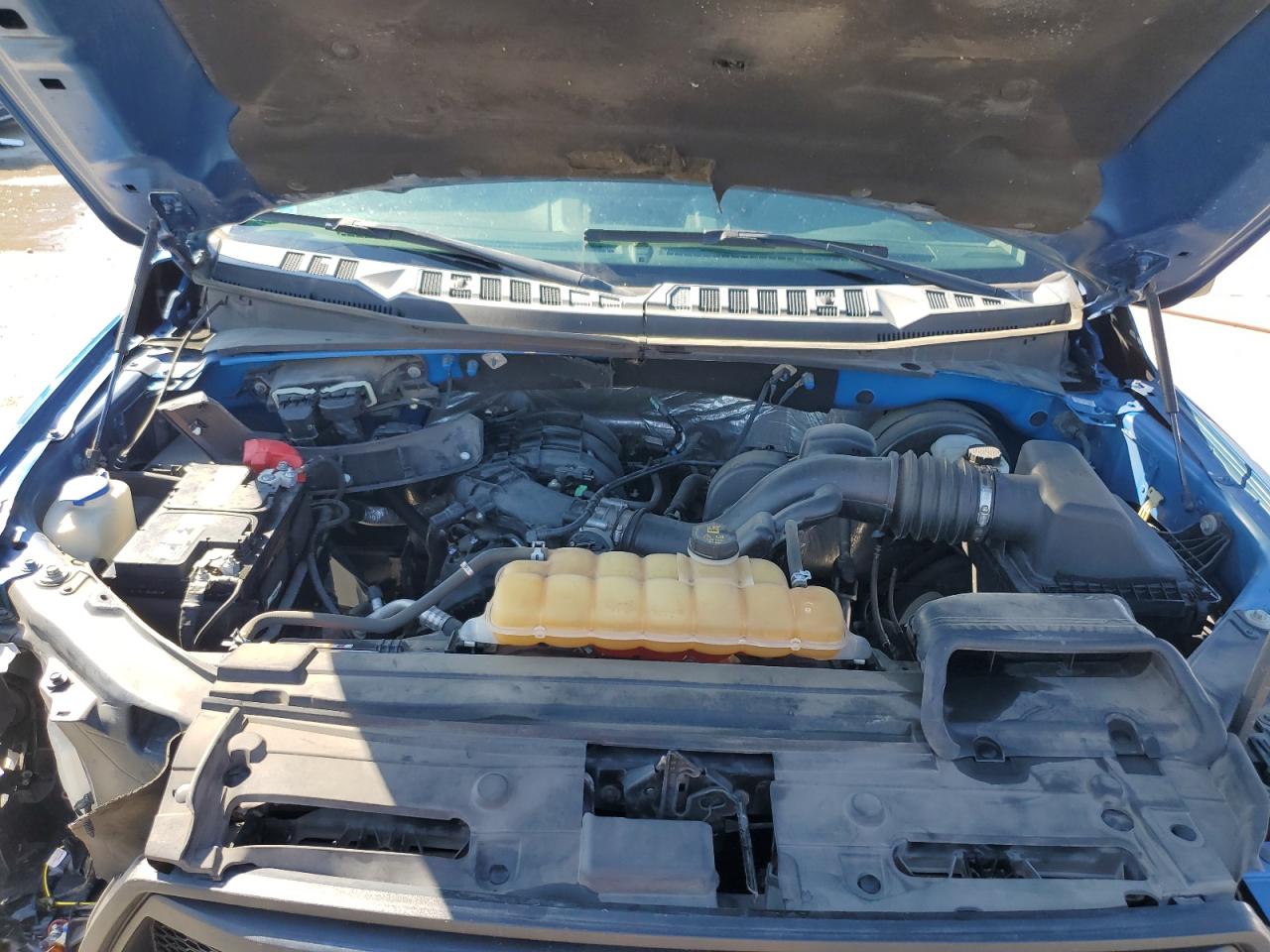 2016 Ford F-150 VIN 1FTMF1C89GFA36851 Copart auction photo, front end / rear end damage thumbnail 11