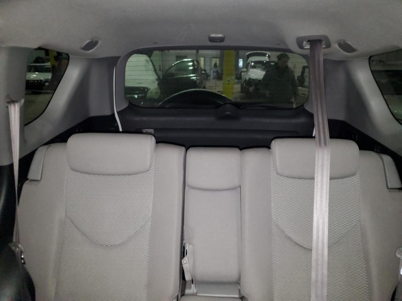 2006 Toyota RAV 4 VIN JTMBD31VX65004366 Copart auction photo, all over damage thumbnail 10