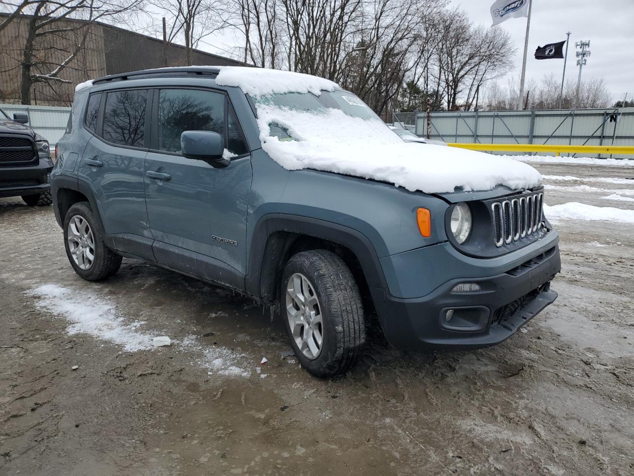 2016 Jeep Renegade VIN ZACCJBBTXGPD09220 Copart auction photo, front end / rear end damage thumbnail 4
