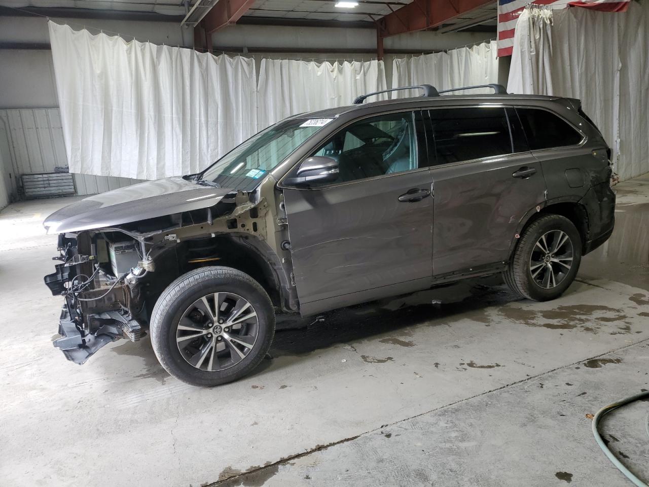 2016 Toyota Highlander VIN 5TDJKRFH7GS320763