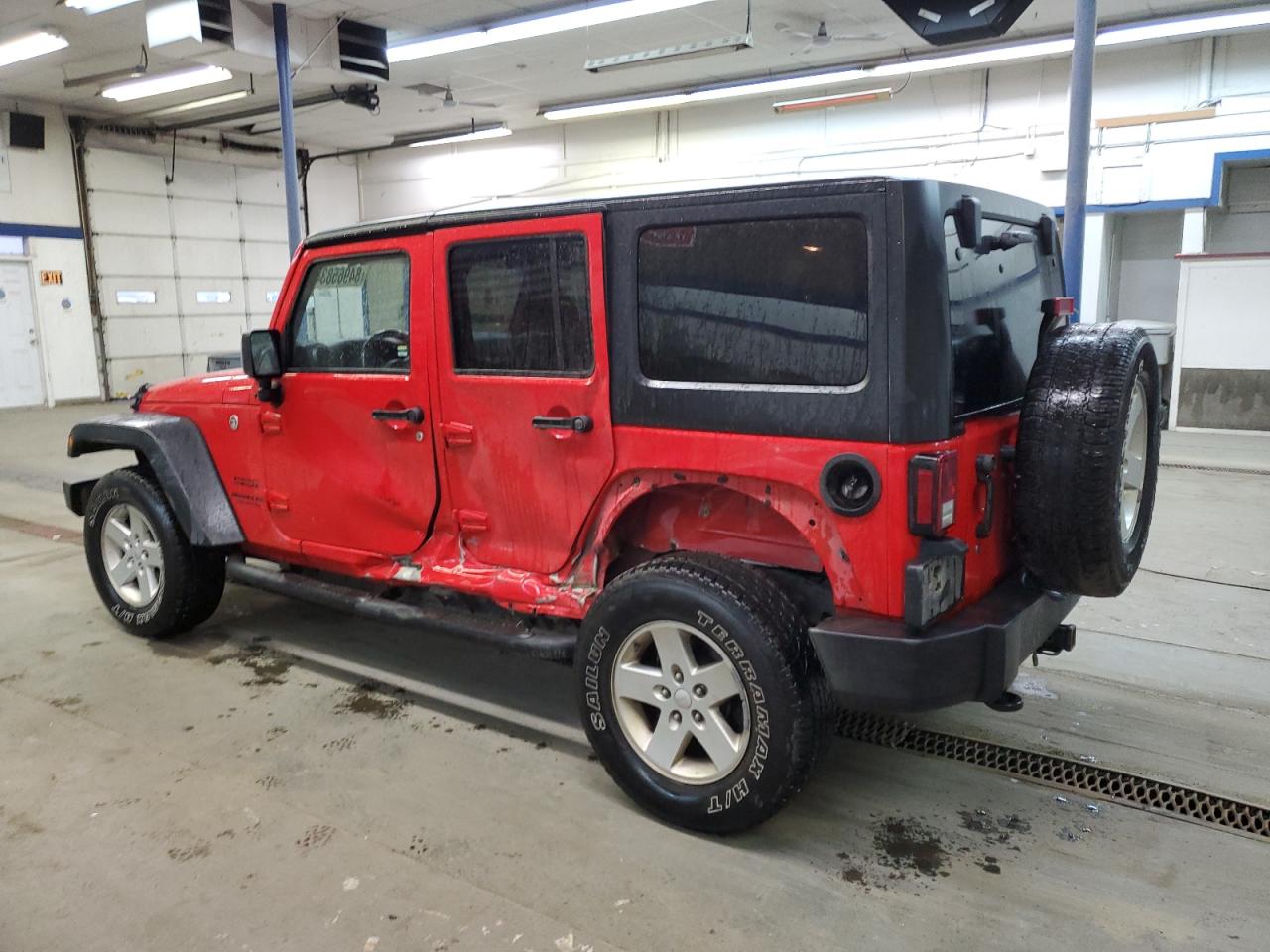 2017 Jeep Wrangler VIN 1C4BJWDG6HL591025 Copart auction photo, side / rear end damage thumbnail 2