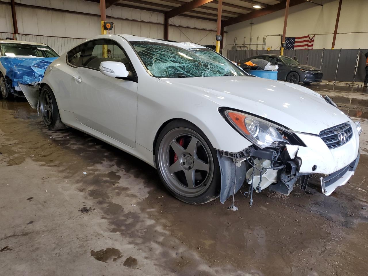 2011 Hyundai Genesis VIN KMHHU6KH8BU065196 Copart auction photo, rollover damage thumbnail 4