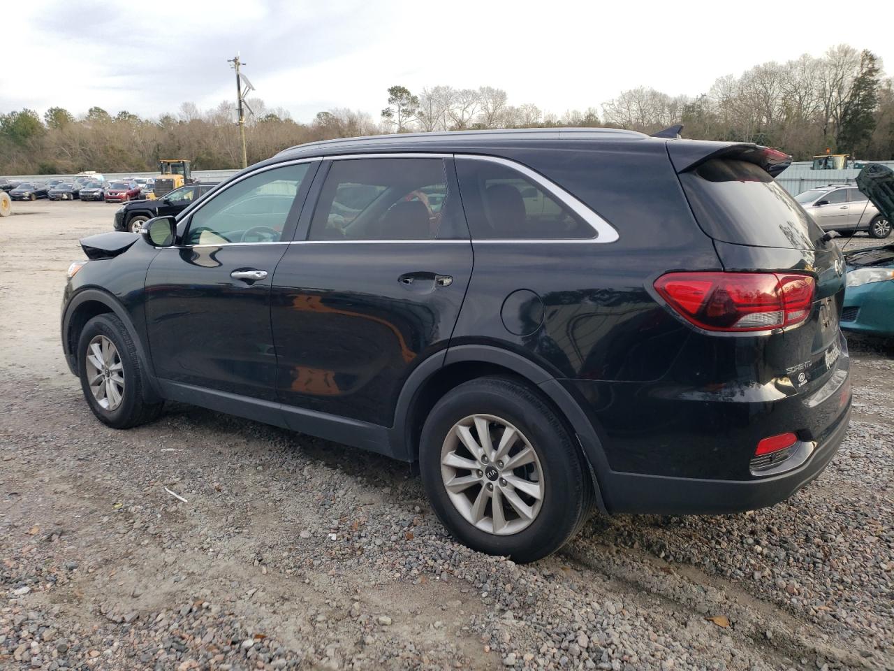 2019 KIA Sorento VIN 5XYPG4A30KG546577 Copart auction photo, front end damage thumbnail 2