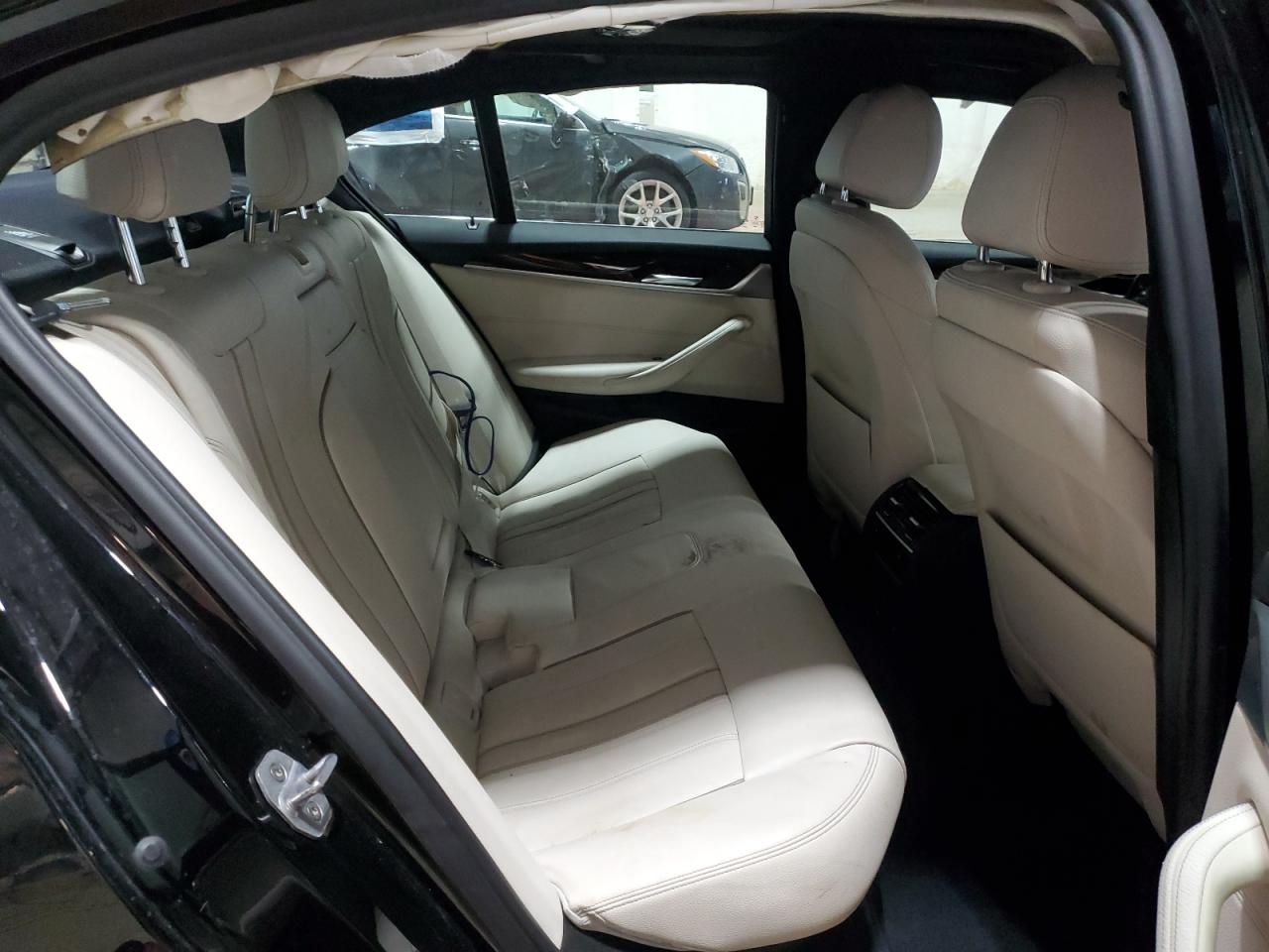 2017 BMW 5er VIN WBAJE7C36HG889956 Copart auction photo, undercarriage / all over damage thumbnail 11