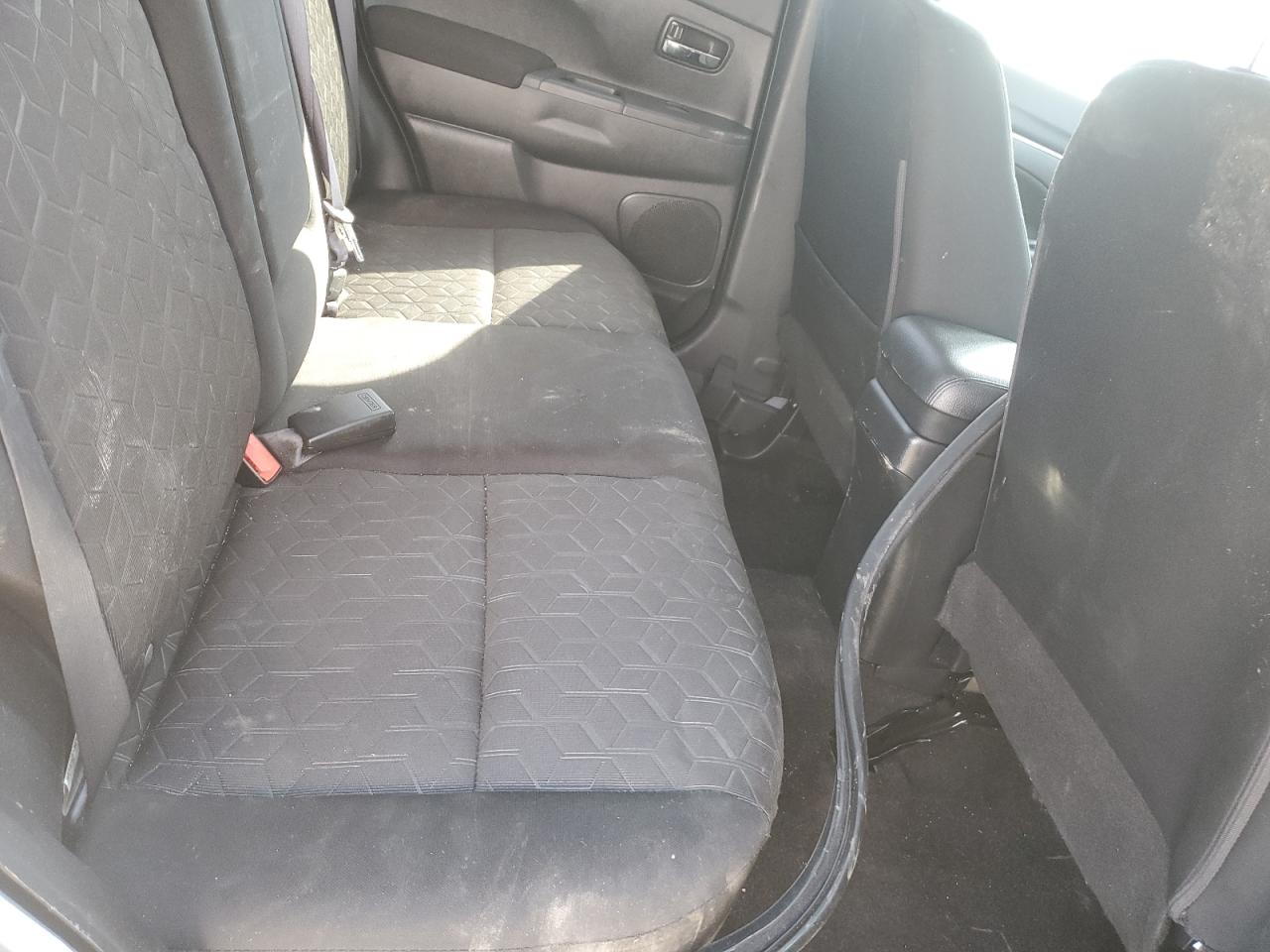2021 Mitsubishi Outlander VIN JA4APUAU4MU035139 Copart auction photo, front end damage thumbnail 11