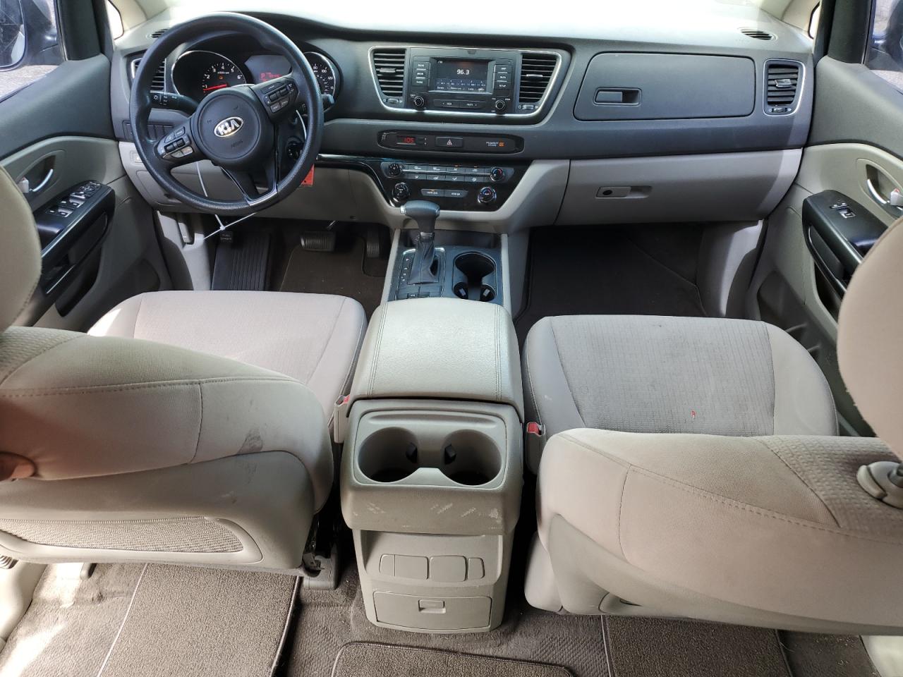 2018 KIA Sedona VIN KNDMB5C19J6349914 Copart auction photo, front end damage thumbnail 8
