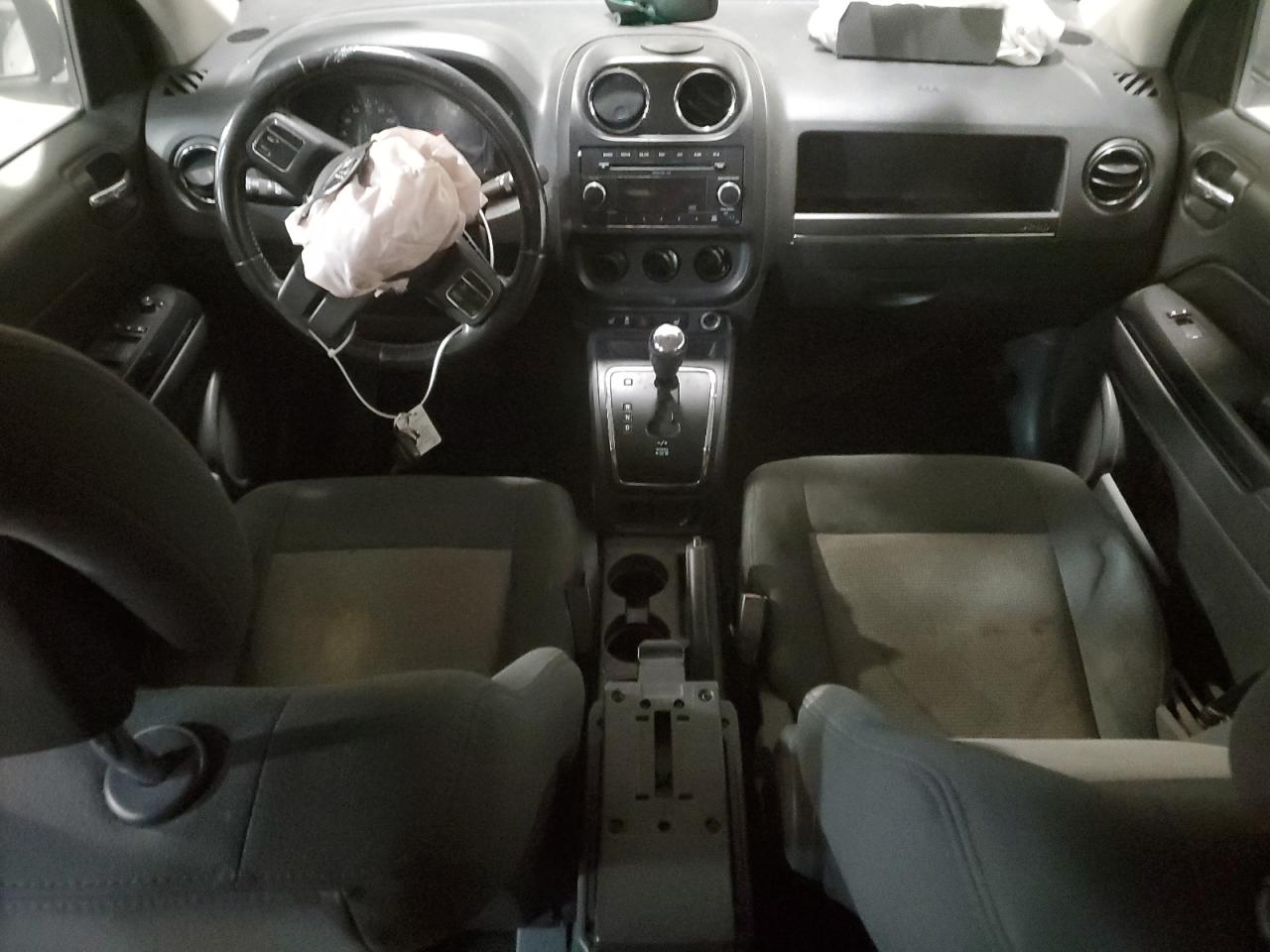 2011 Jeep Compass VIN 1J4NT1FB8BD192253 Copart auction photo, front end / frame damage damage thumbnail 8