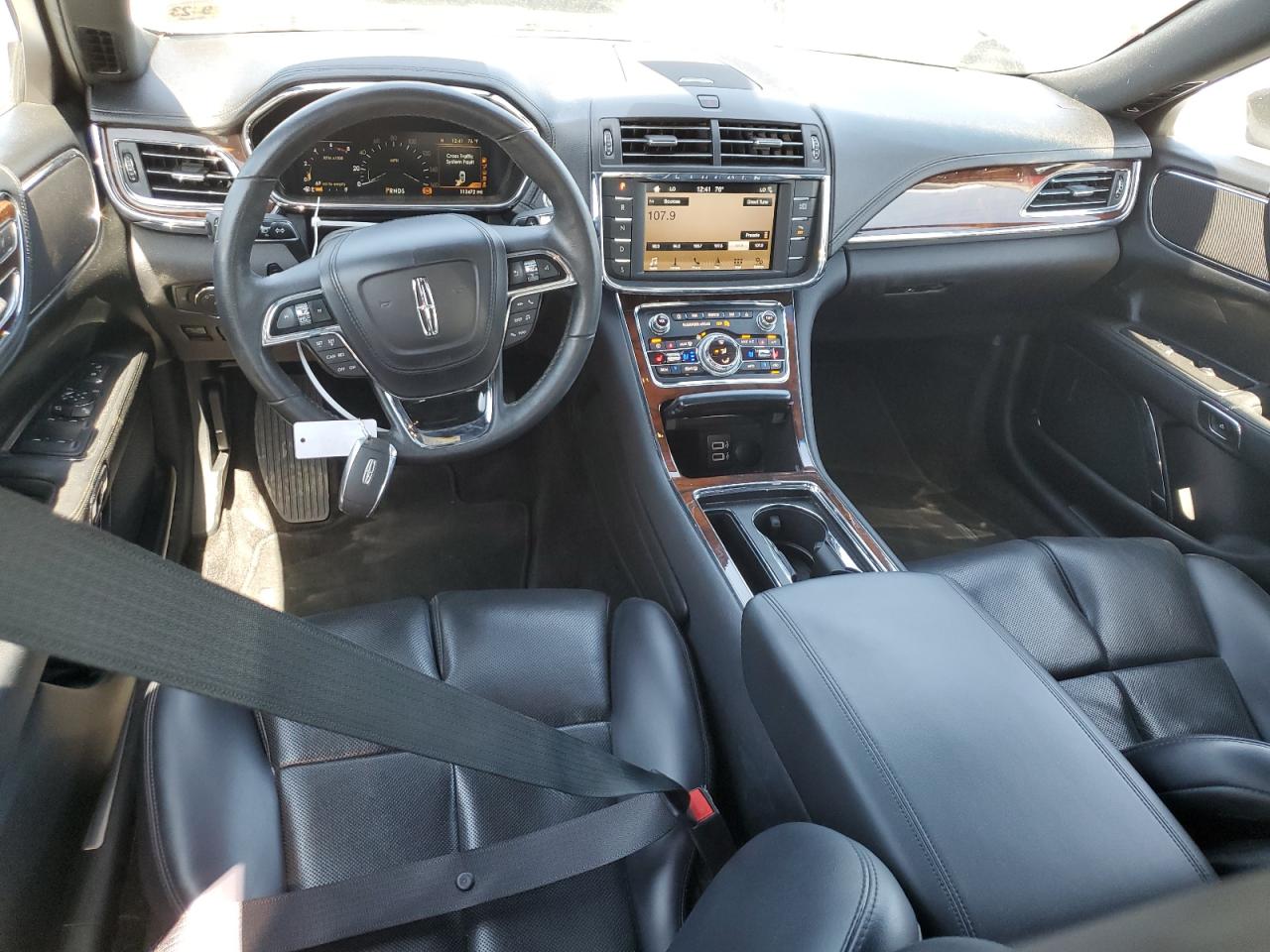 2018 Lincoln Continental VIN 1LN6L9HK4J5610480 Copart auction photo, rear end damage thumbnail 8