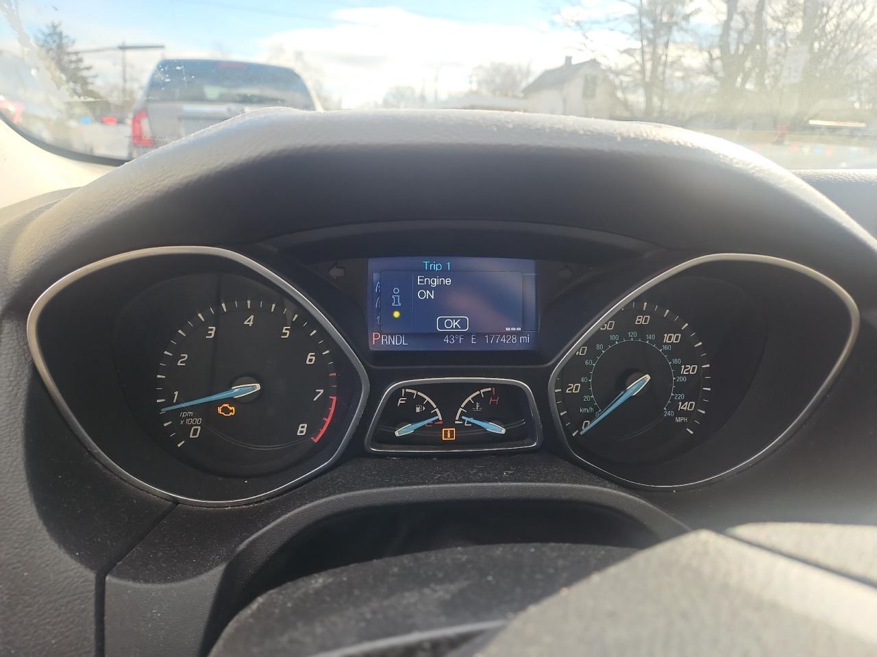 2013 Ford Focus VIN 1FADP3F21DL321398 Copart auction photo, normal wear / minor dent/scratches damage thumbnail 8