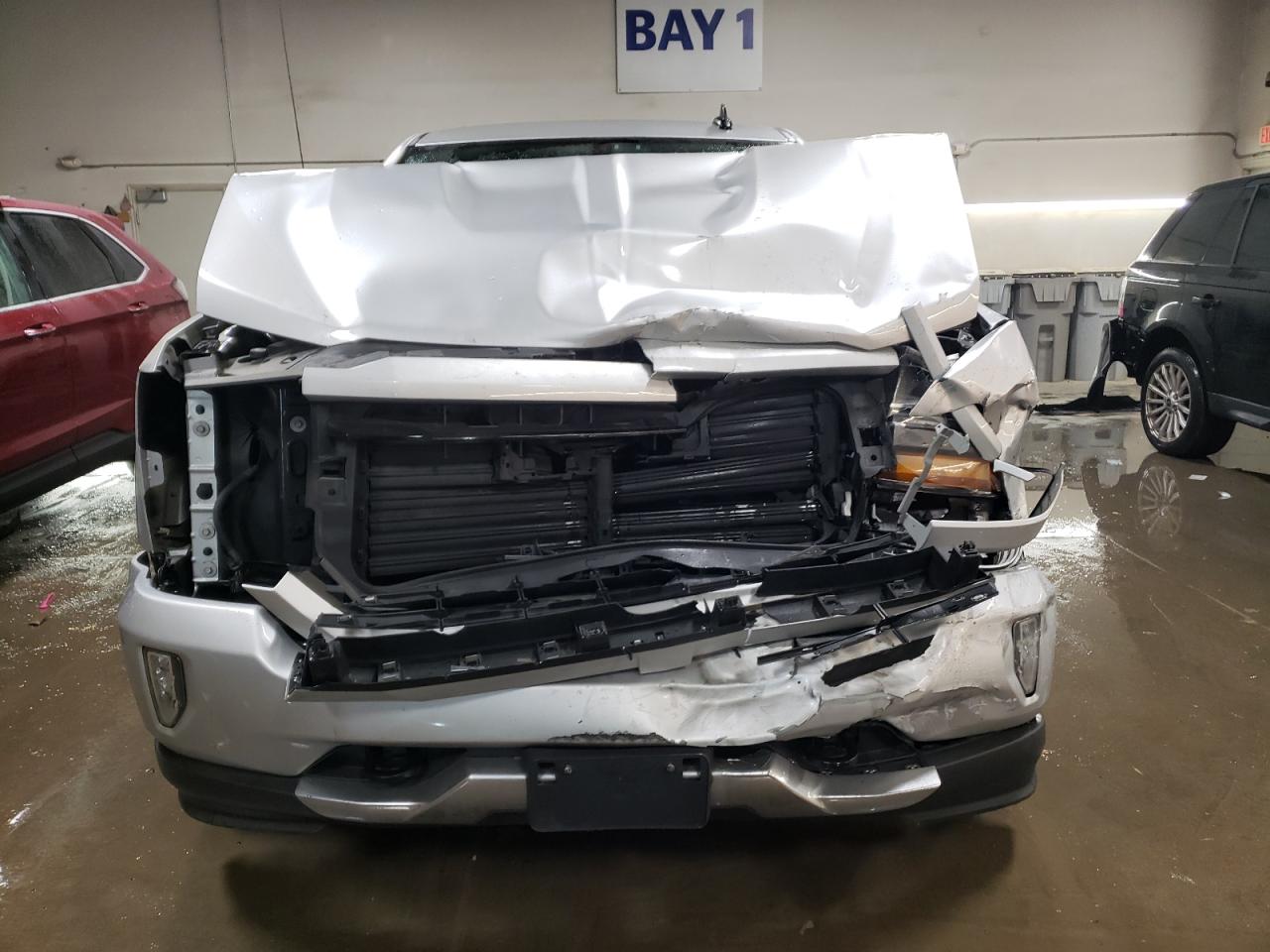 2018 Chevrolet Silverado VIN 3GCUKREC1JG387027 Copart auction photo, front end damage thumbnail 5