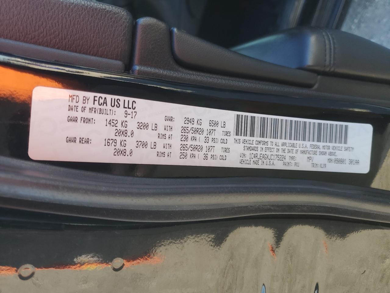 2018 Jeep Grand Cherokee VIN 1C4RJEAGXJC175224 Copart auction photo, front end damage thumbnail 16