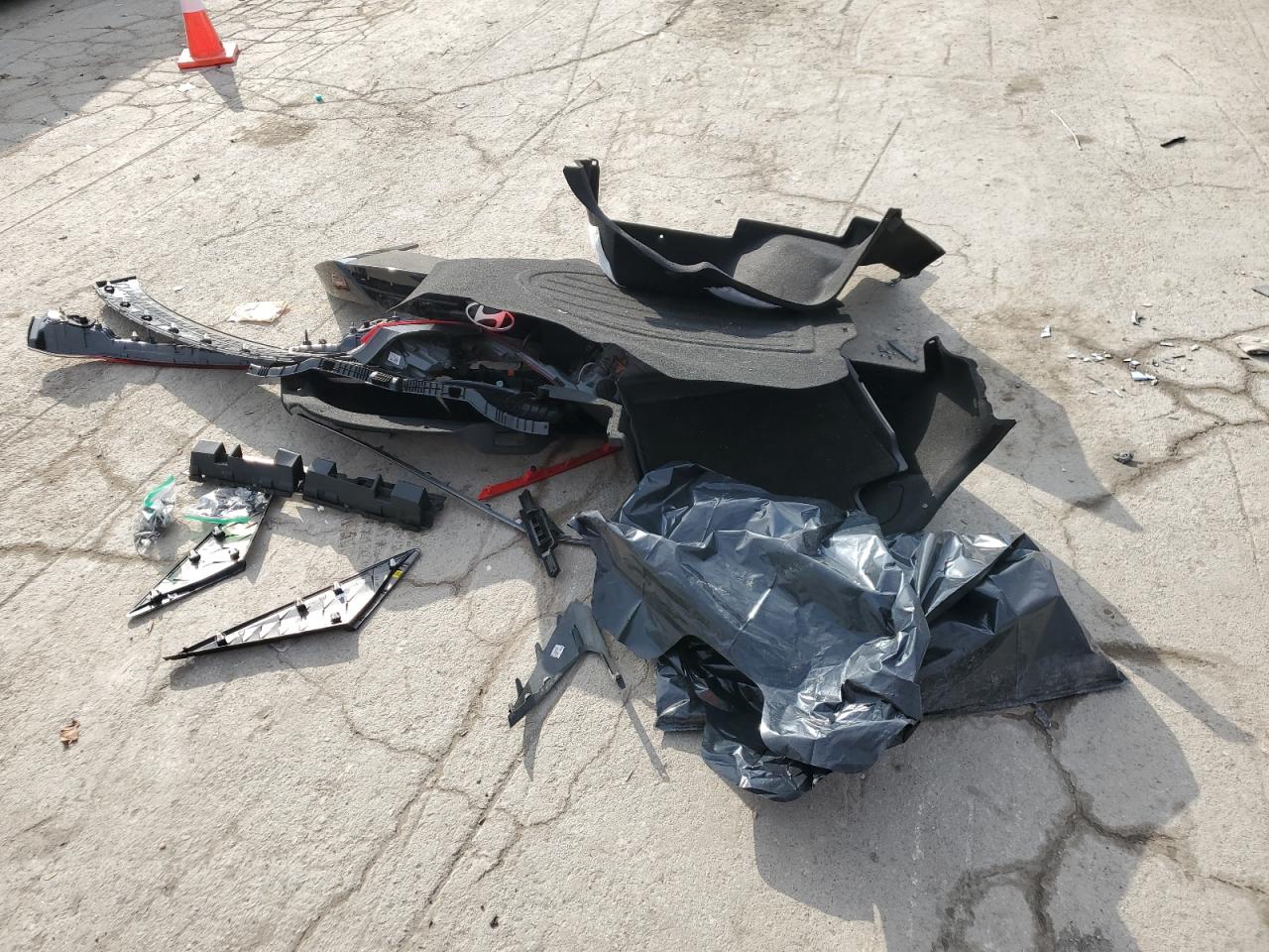 2024 Hyundai Elantra VIN KMHLS4DG1RU670177 Copart auction photo, rear end damage thumbnail 14