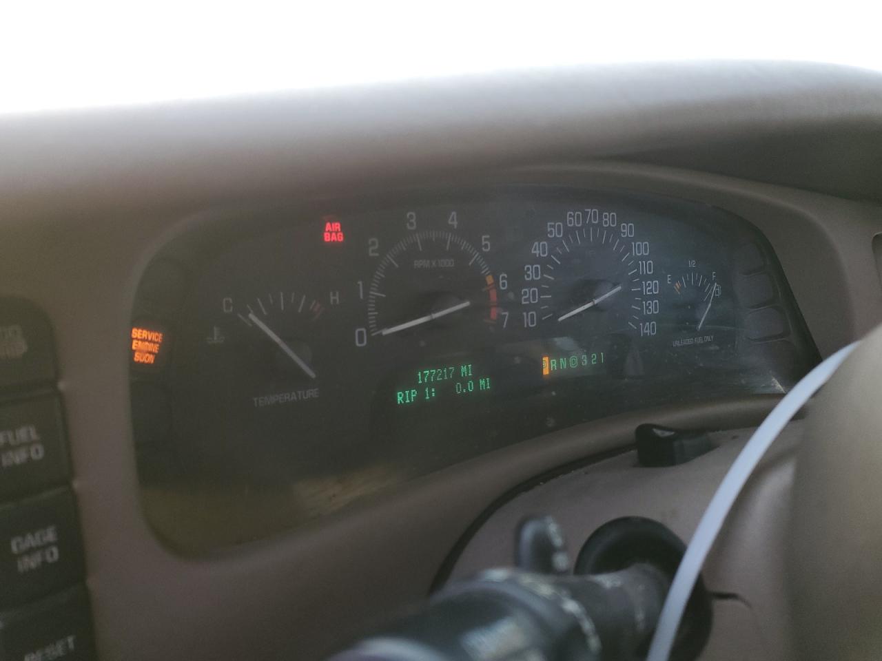 2001 Buick Park Avenue VIN 1G4CW54K814163330 Copart auction photo, front end damage thumbnail 9