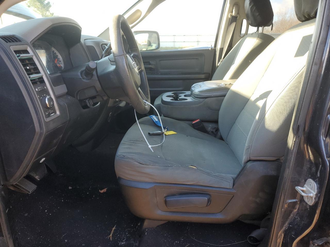 2013 RAM 1500 VIN 1C6RR7FT0DS624857 Copart auction photo, rear end / minor dent/scratches damage thumbnail 7