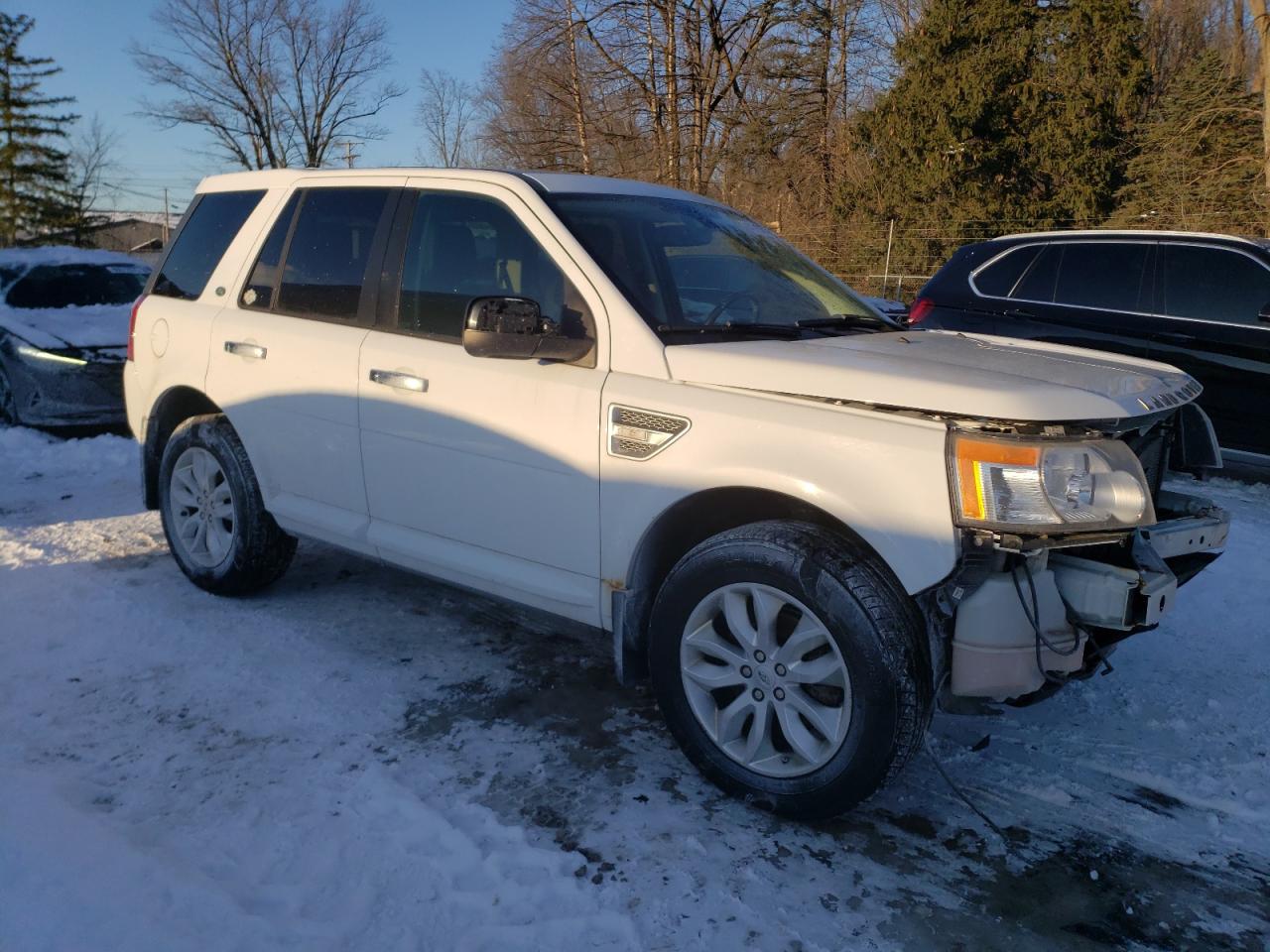 2011 Land Rover LR2 VIN SALFR2BNXBH274551 Copart auction photo, front end damage thumbnail 4