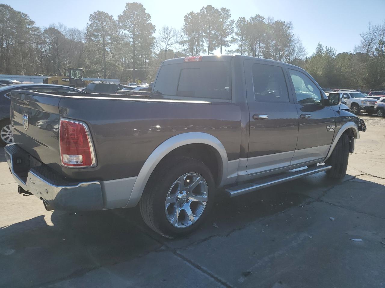 2016 RAM 1500 VIN 1C6RR6NT4GS241049 Copart auction photo, front end damage thumbnail 3