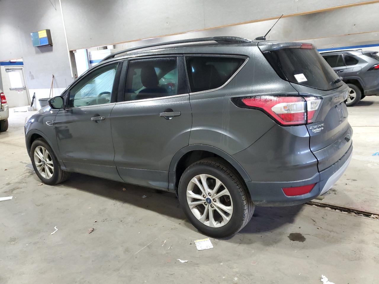 2018 Ford Escape VIN 1FMCU0GD2JUD55428 Copart auction photo, mechanical damage thumbnail 2