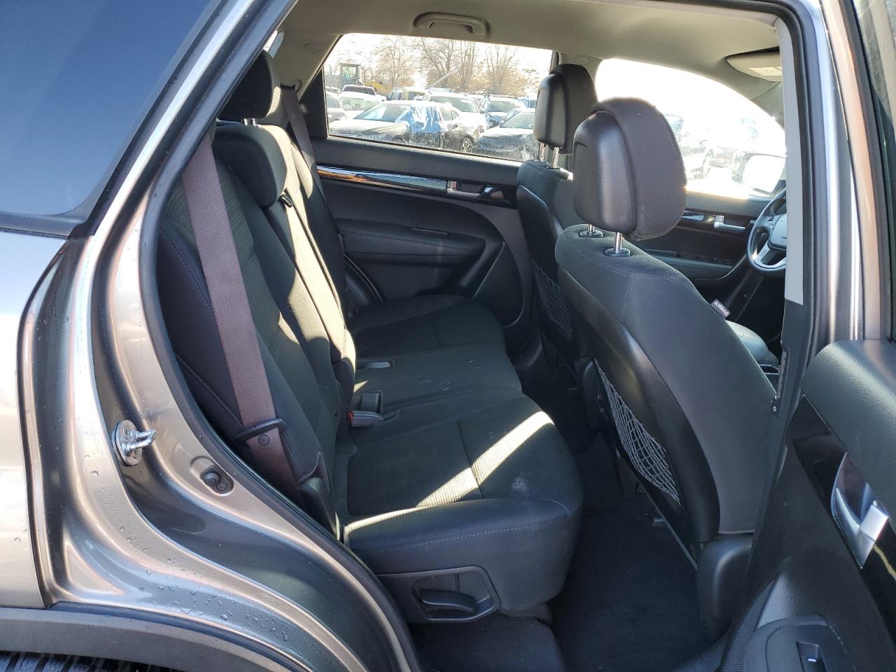 2014 KIA Sorento VIN 5XYKTCA68EG515849 Copart auction photo, vandalism / front end damage thumbnail 11