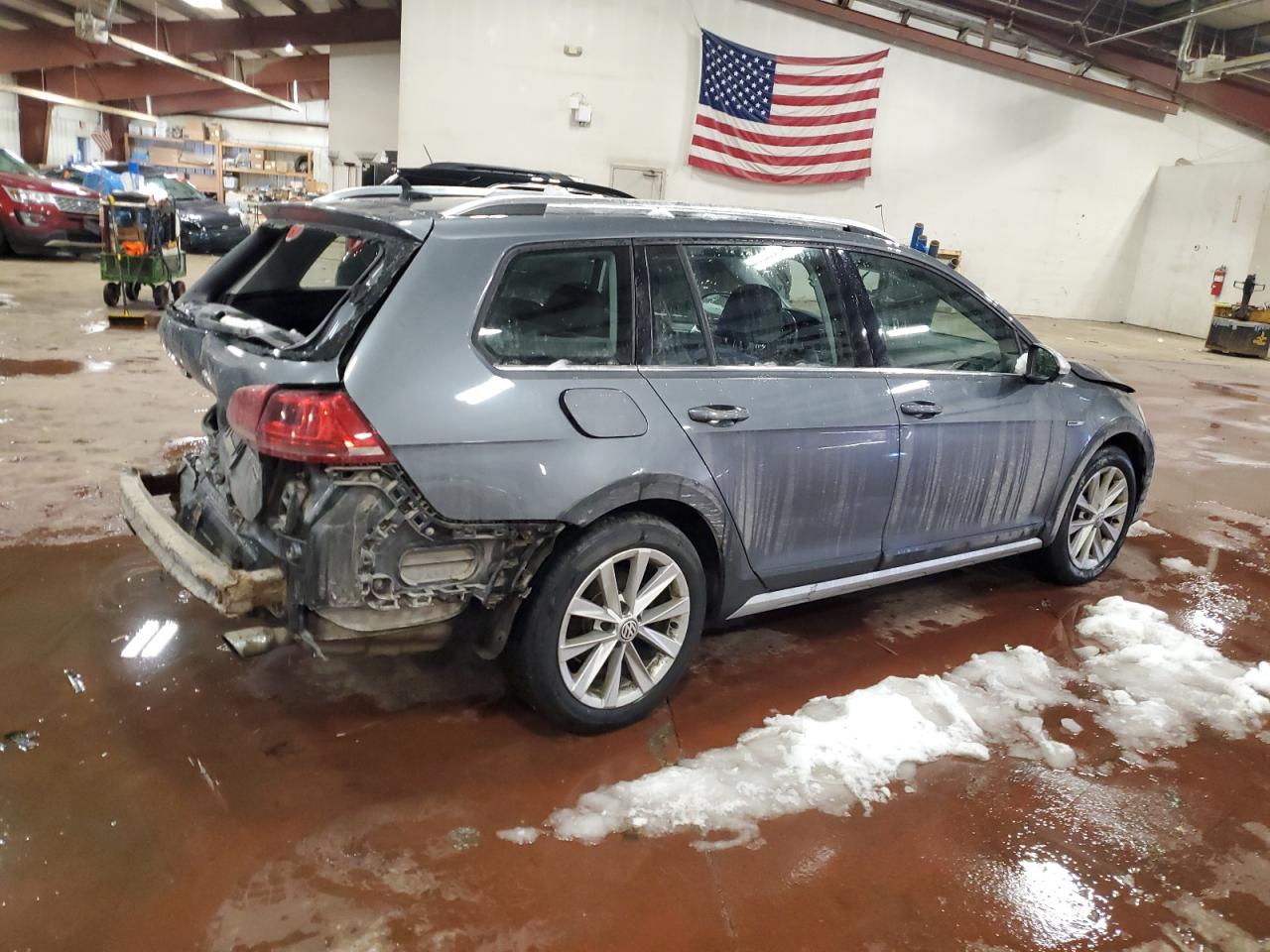 2017 Volkswagen Golf VIN 3VWH17AU9HM516177 Copart auction photo, rear end / front end damage thumbnail 3