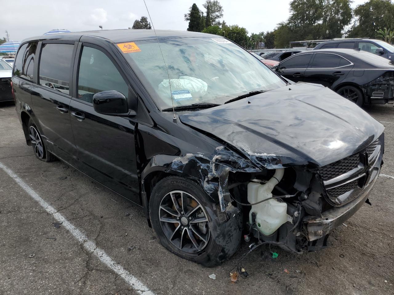 2018 Dodge Caravan VIN 2C4RDGBG0JR160854 Copart auction photo, front end / minor dent/scratches damage thumbnail 4