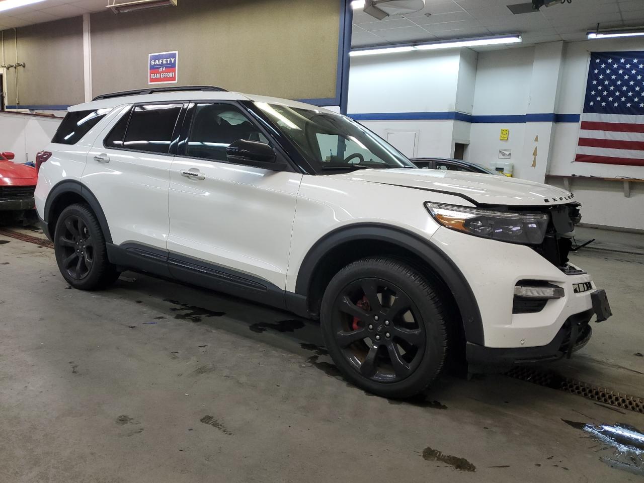 2023 Ford Explorer VIN 1FM5K8GC8PGC02161 Copart auction photo, front end damage thumbnail 4
