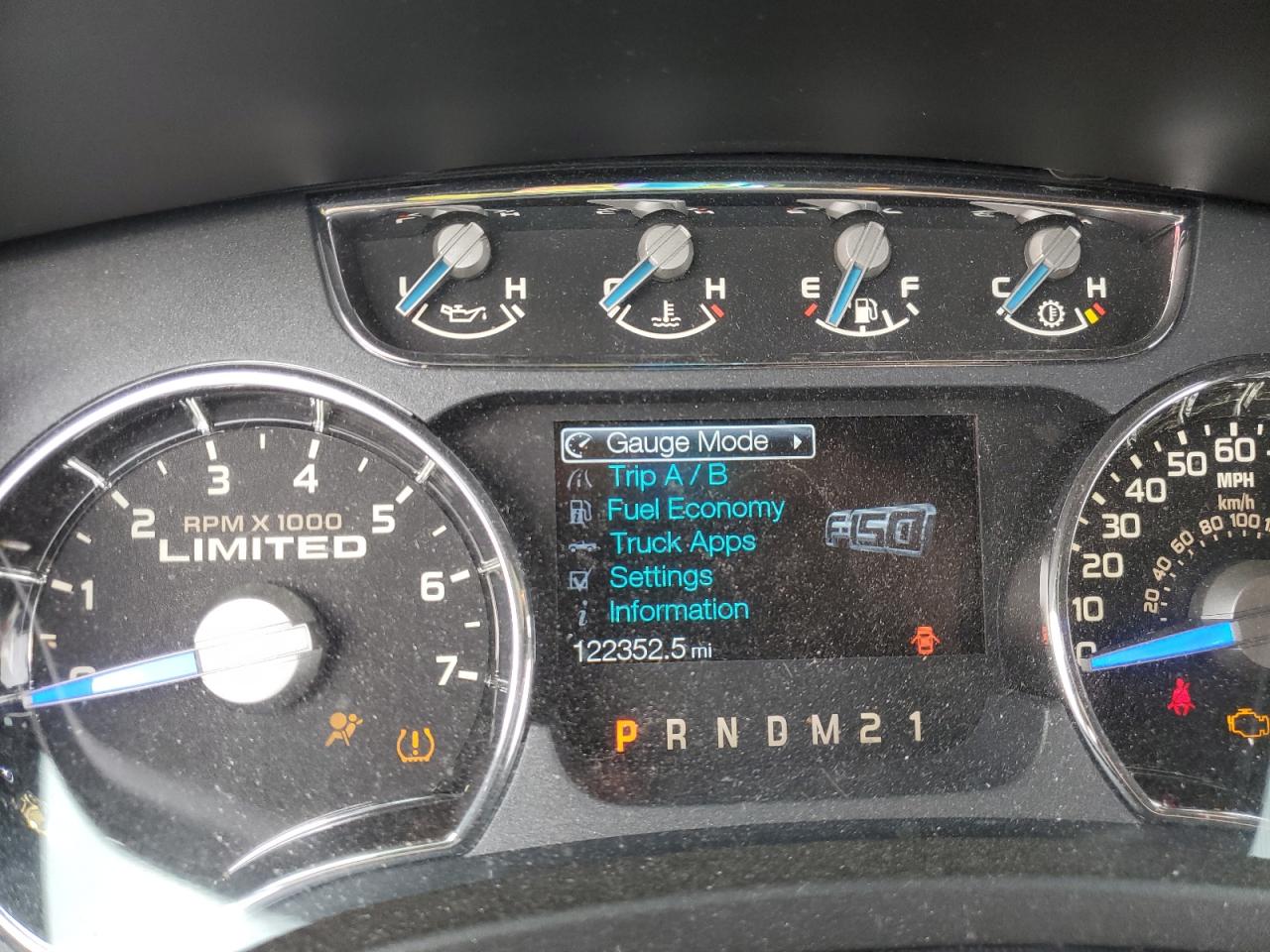 2014 Ford F-150 VIN 1FTFW1CT1EFA24624 Copart auction photo, side damage thumbnail 9