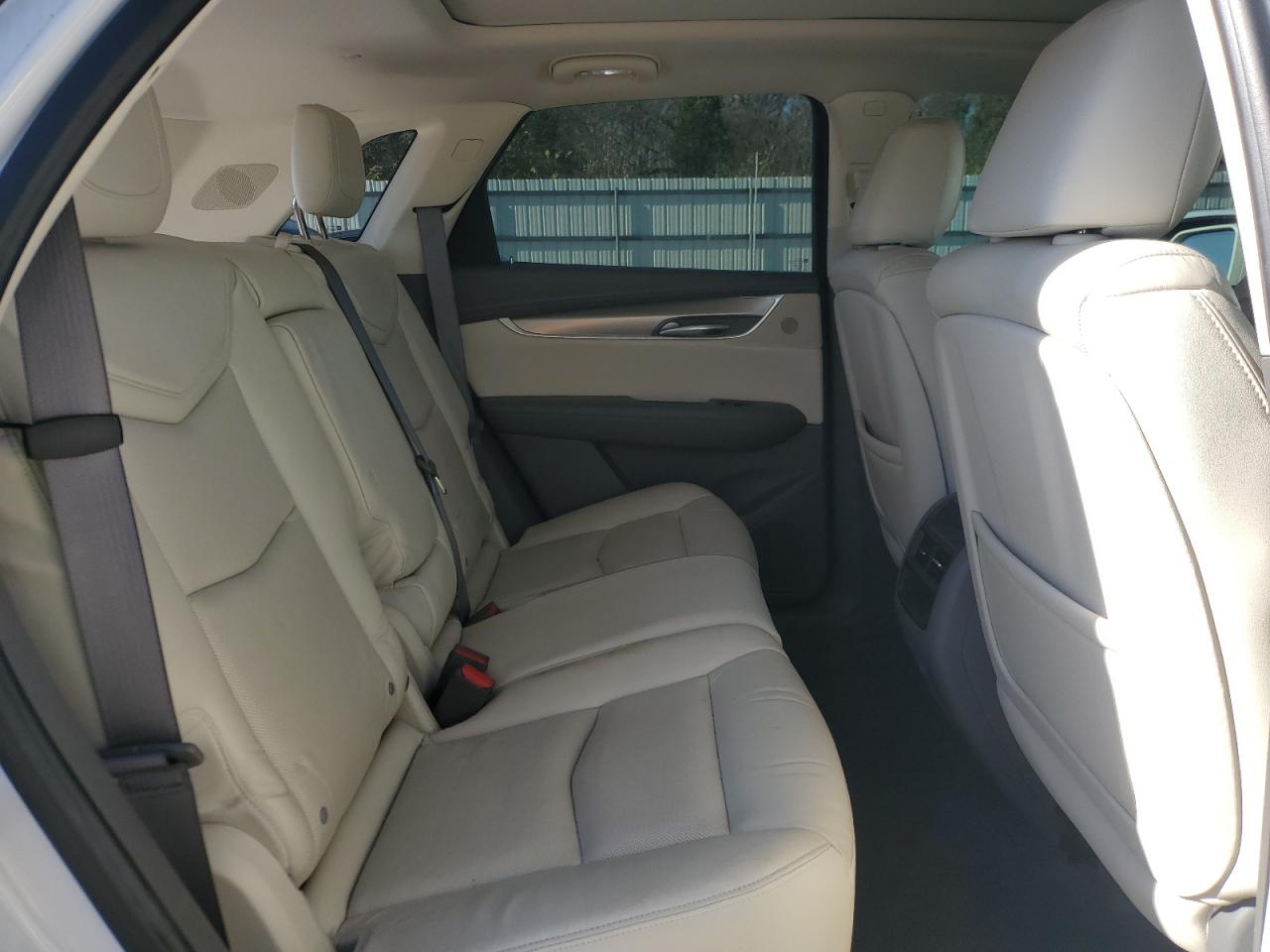 2017 Cadillac XT5 VIN 1GYKNCRS6HZ126140 Copart auction photo, front end damage thumbnail 11