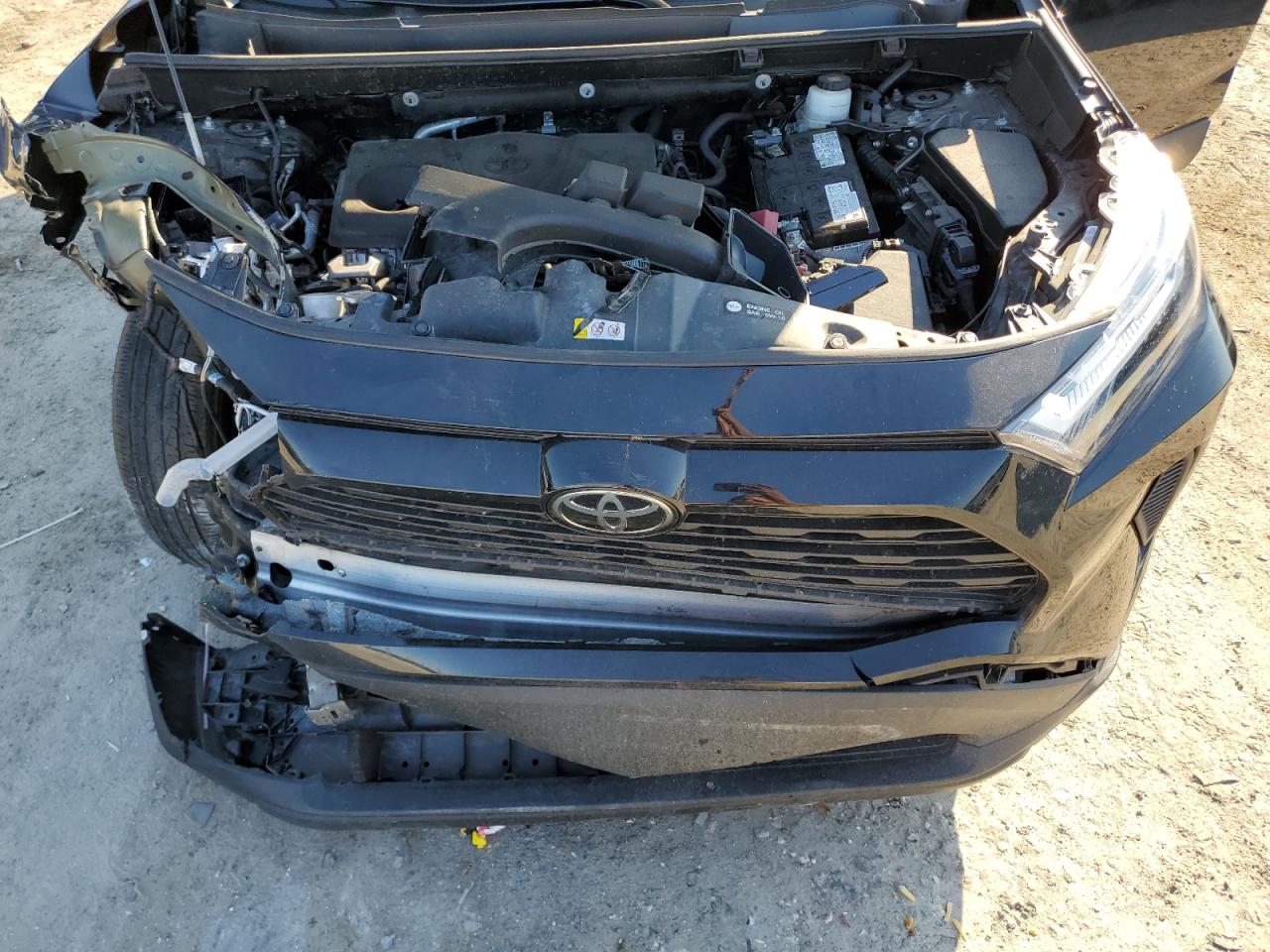 2022 Toyota RAV 4 VIN 2T3W1RFV1NW217123 Copart auction photo, front end damage thumbnail 12