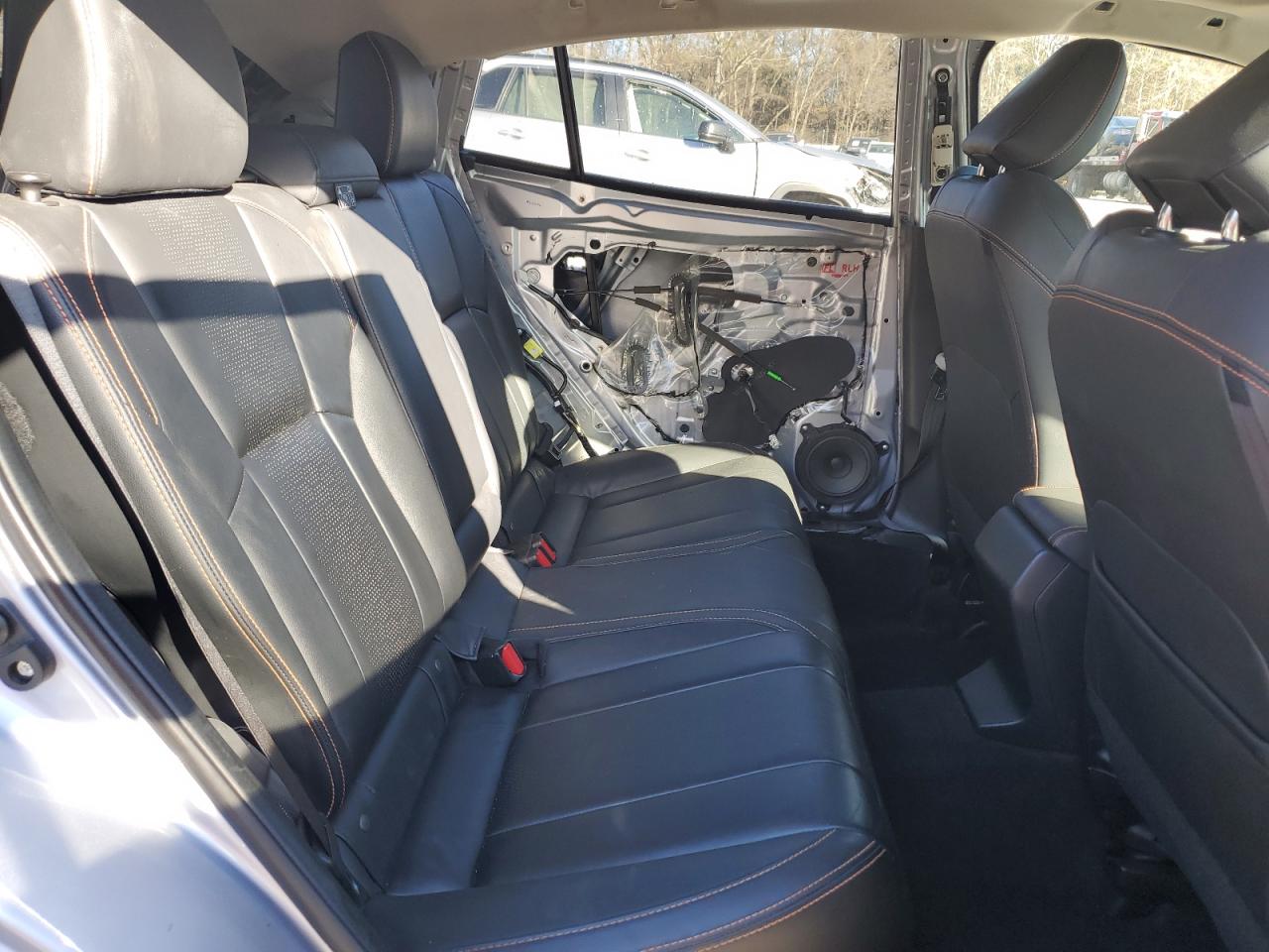2019 Subaru XV VIN JF2GTAMC7K8260207 Copart auction photo, rear end damage thumbnail 11