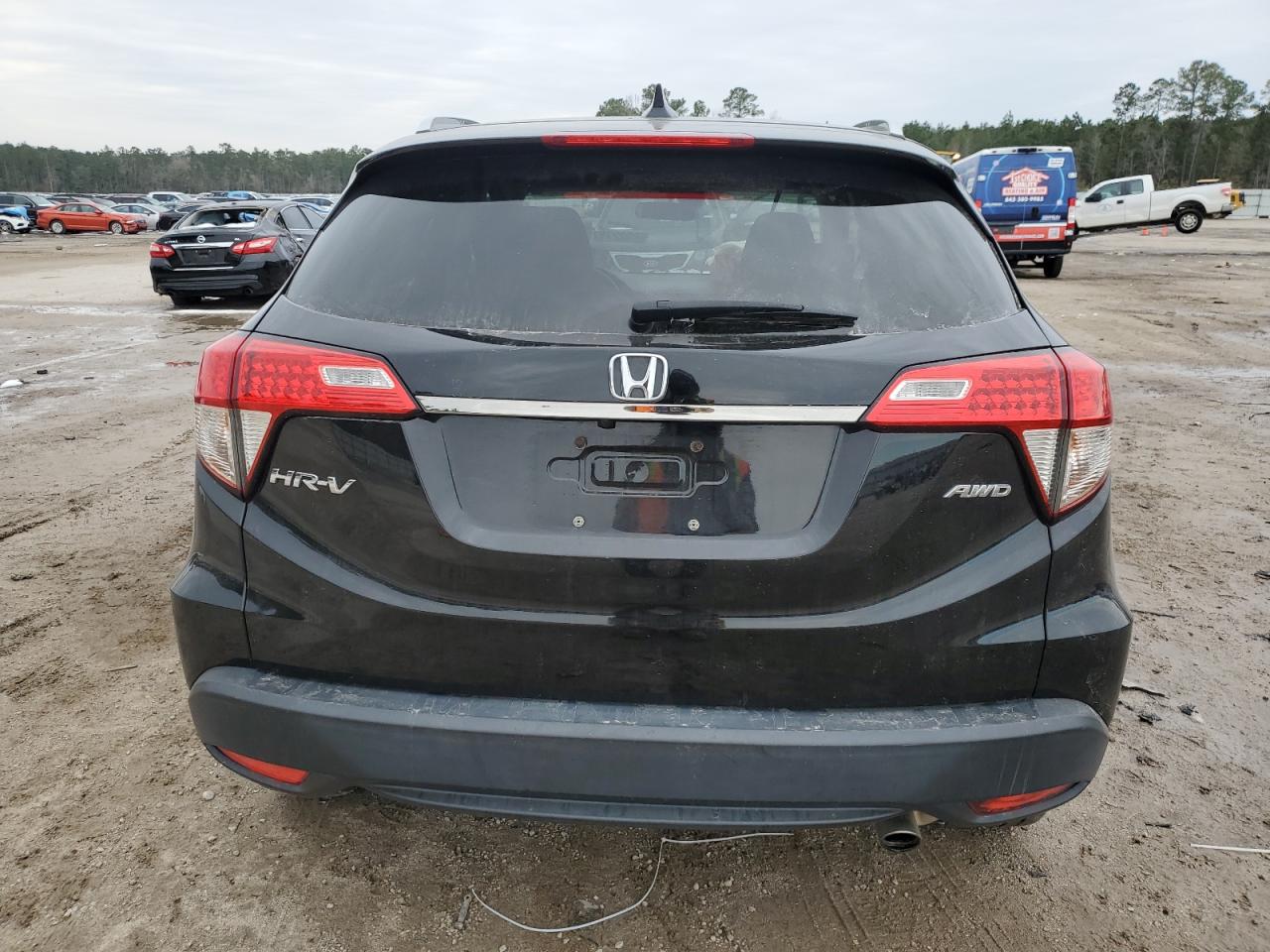 2022 Honda HR-V VIN 3CZRU6H58NM747889 Copart auction photo, front end damage thumbnail 6