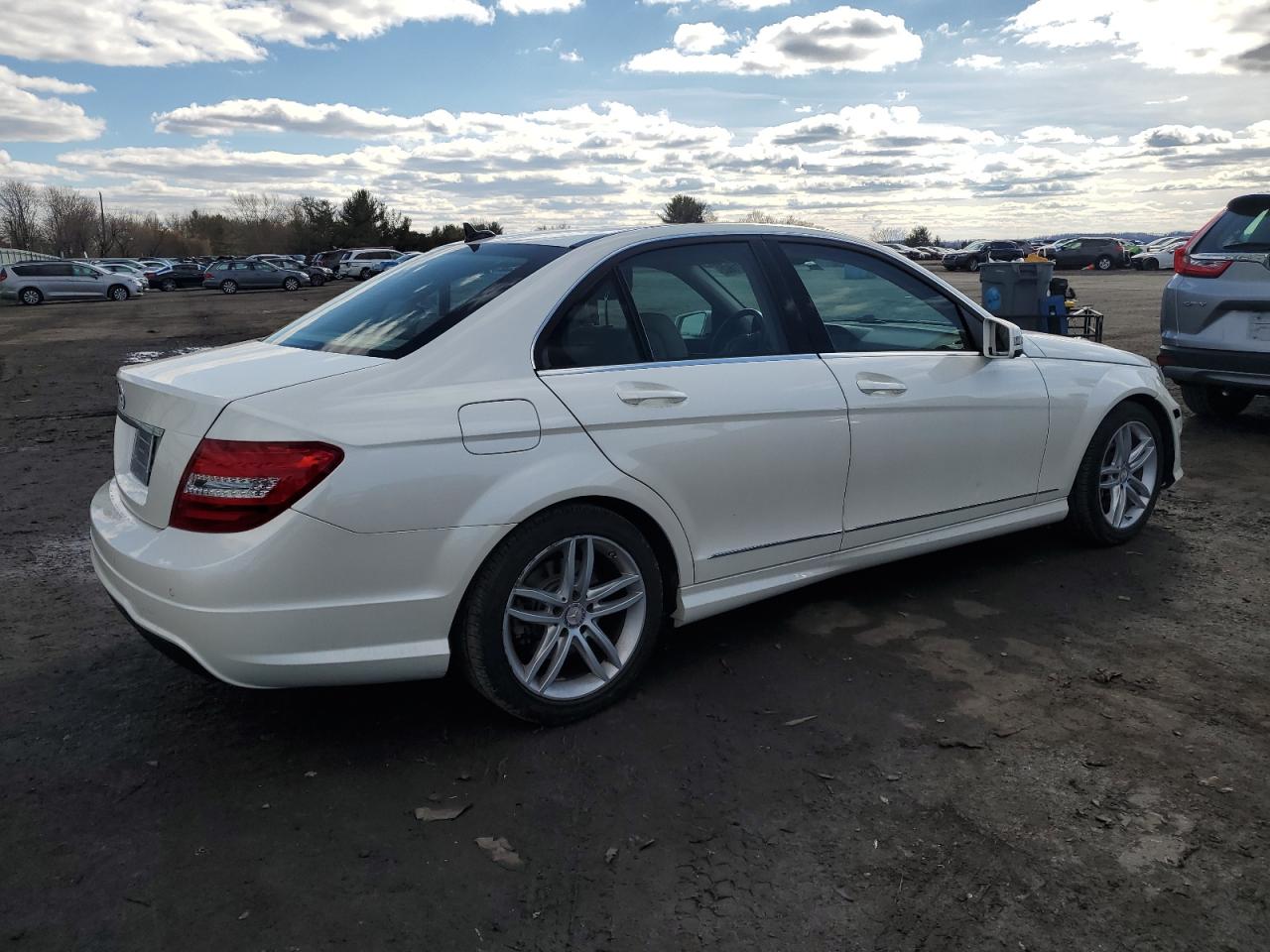 2014 Mercedes-Benz C-klasse VIN WDDGF4HB8EG210263 Copart auction photo, front end damage thumbnail 3