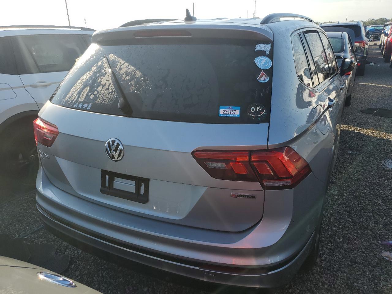 2019 Volkswagen Tiguan VIN 3VV2B7AX3KM188022 Copart auction photo, water/flood damage thumbnail 6