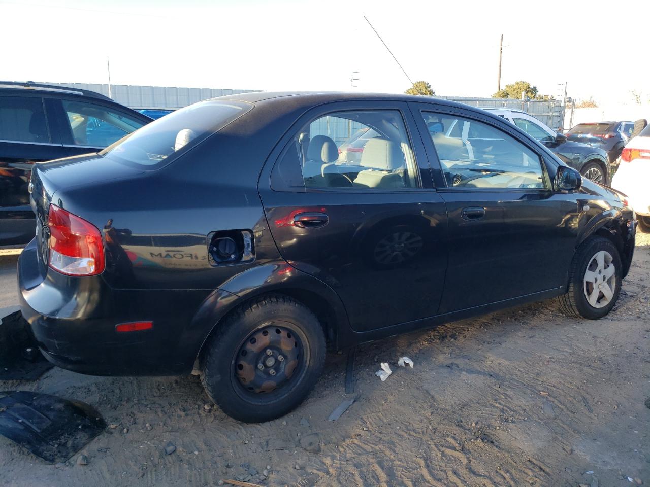 2005 Chevrolet Aveo VIN KL1TD52675B356612 Copart auction photo, front end / hail damage thumbnail 3