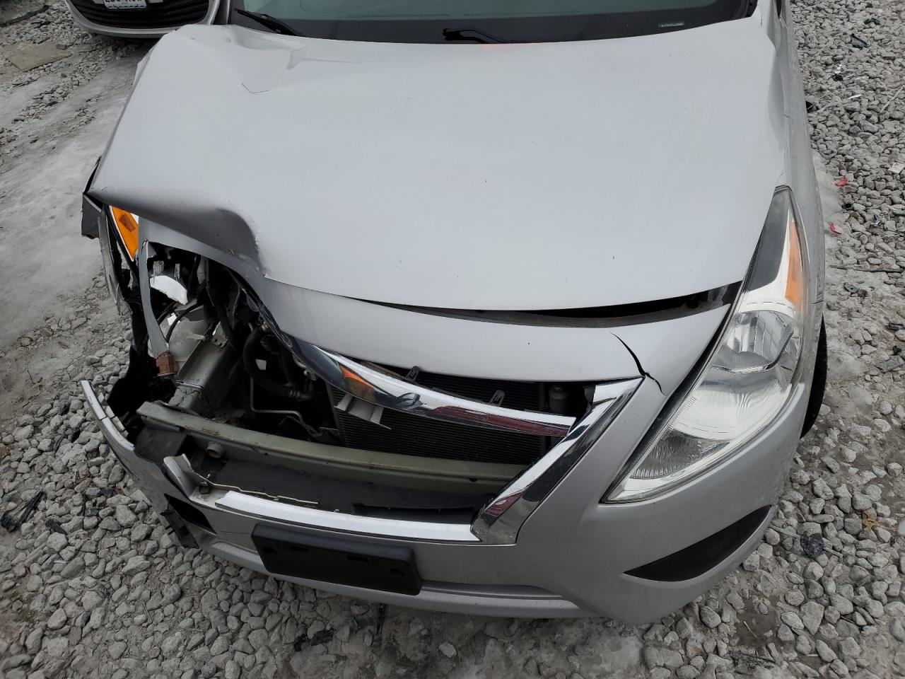 2018 Nissan Versa VIN 3N1CN7AP0JL885990 Copart auction photo, front end / minor dent/scratches damage thumbnail 11