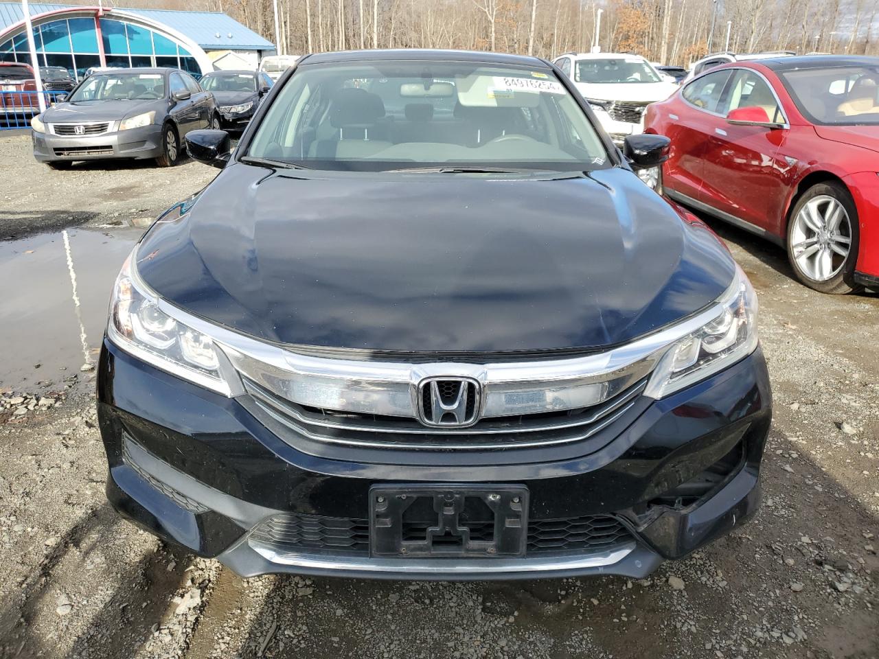 2017 Honda Accord VIN 1HGCR2F32HA156063 Copart auction photo, all over damage thumbnail 5
