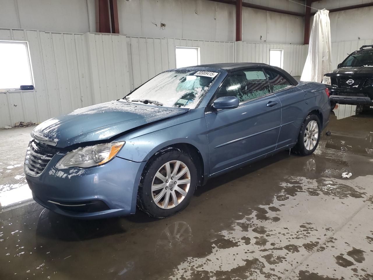 2011 Chrysler 200 VIN 1C3BC2EB3BN568159
