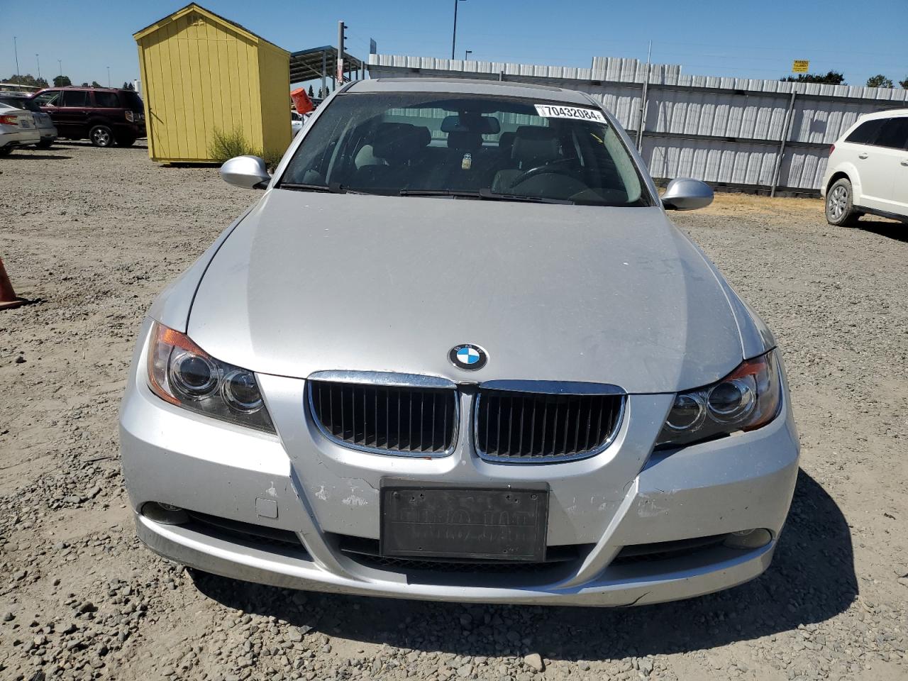 2006 BMW 3er VIN WBAVB13556PT03057 Copart auction photo, rear end damage thumbnail 5
