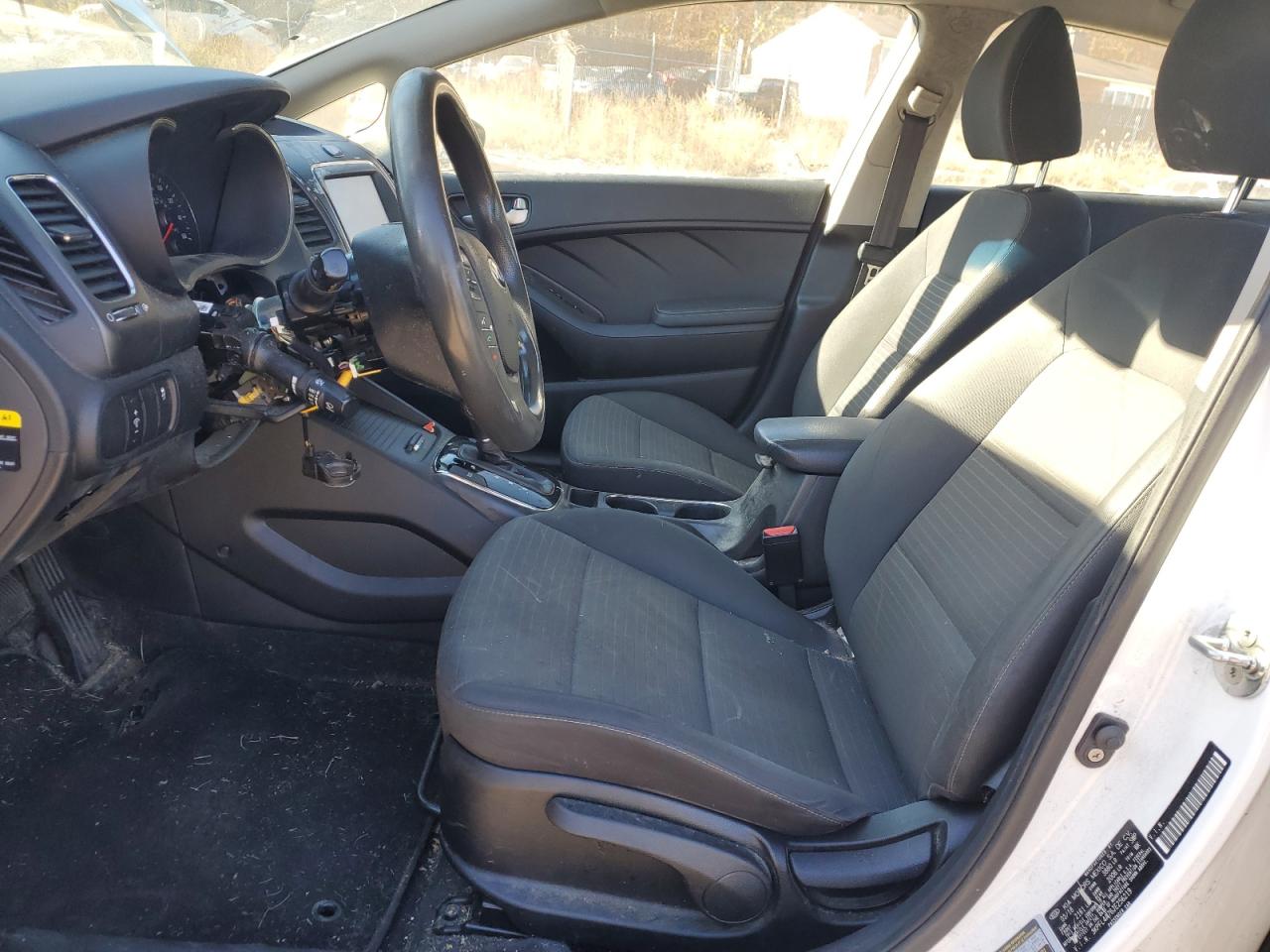 2018 KIA Forte VIN 3KPFL4A76JE256219 Copart auction photo, vandalism / rear end damage thumbnail 7