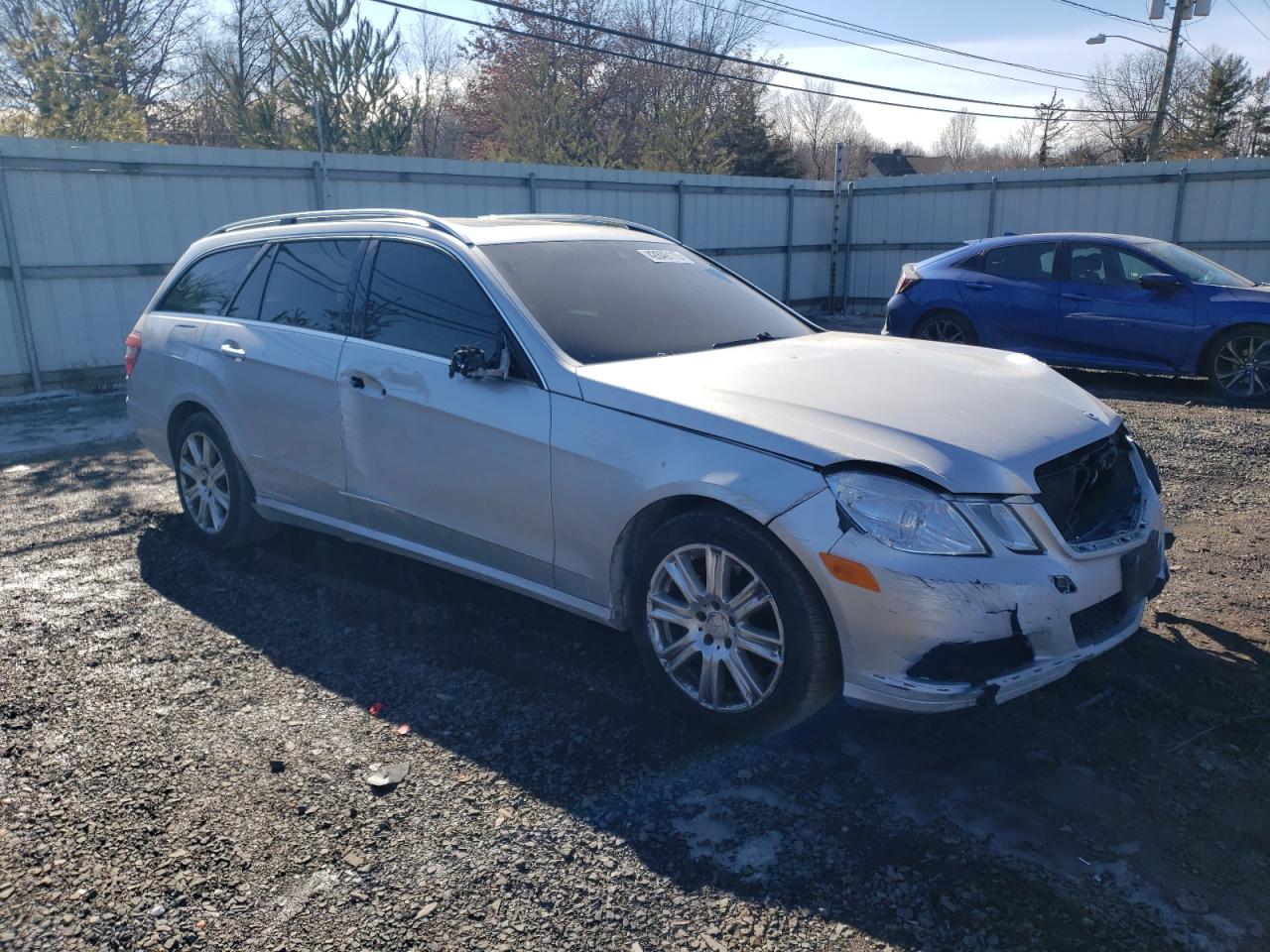 2013 Mercedes-Benz E-klasse VIN WDDHH8JB3DA706296 Copart auction photo, front end / side damage thumbnail 4