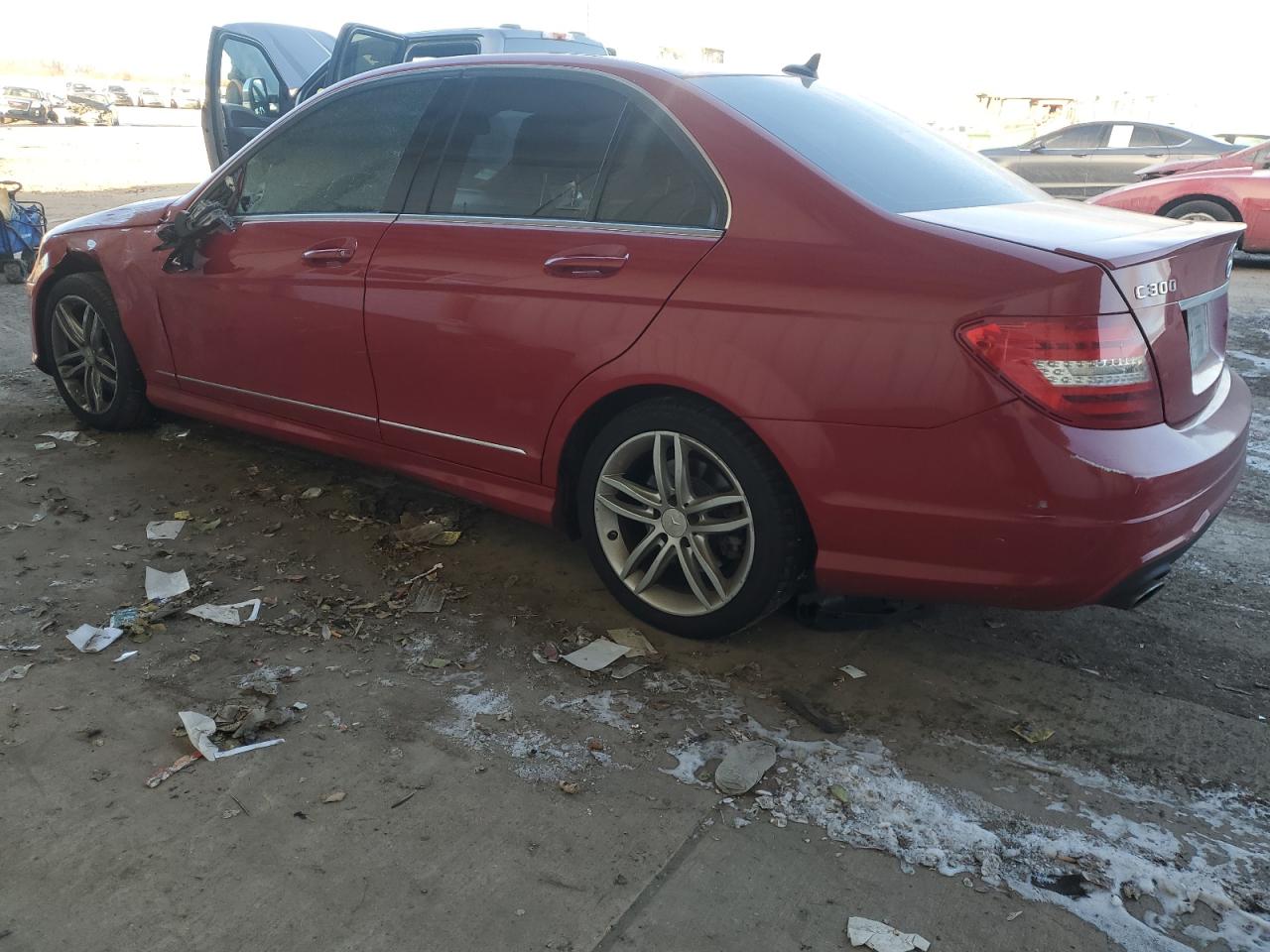2014 Mercedes-Benz C-klasse VIN WDDGF8AB6ER317480 Copart auction photo, front end / side damage thumbnail 2