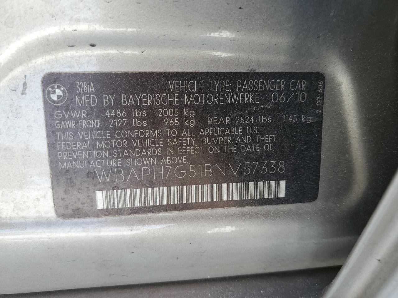 2011 BMW 3er VIN WBAPH7G51BNM57338 Copart auction photo, front end damage thumbnail 13