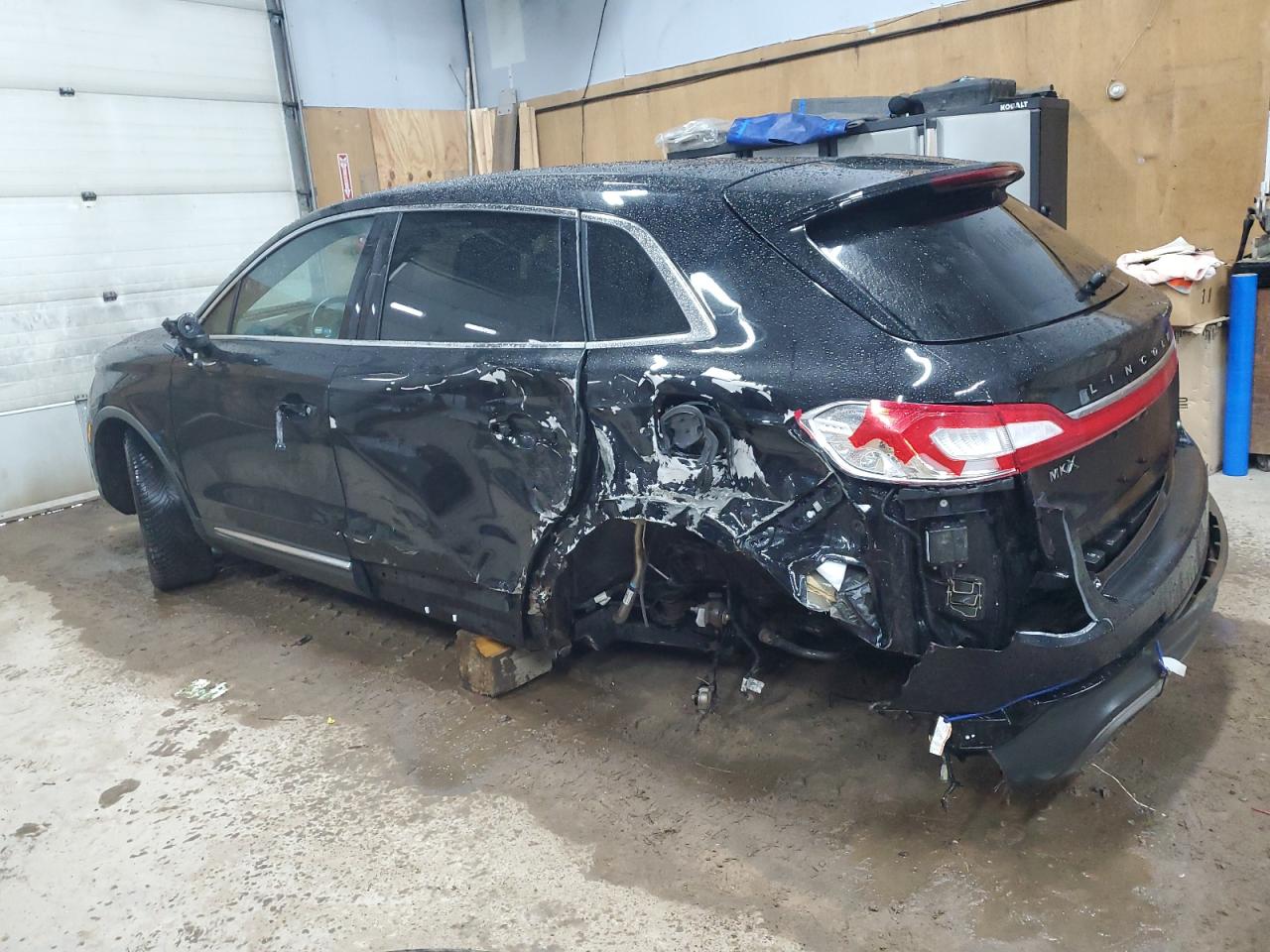 2016 Lincoln MKX VIN 2LMTJ8LR0GBL31978 Copart auction photo, all over / undercarriage damage thumbnail 2