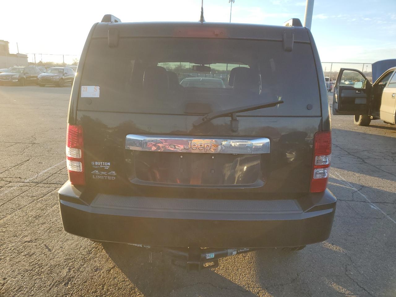 2012 Jeep Liberty (North America) VIN 1C4PJMFK4CW199664 Copart auction photo, side damage thumbnail 6